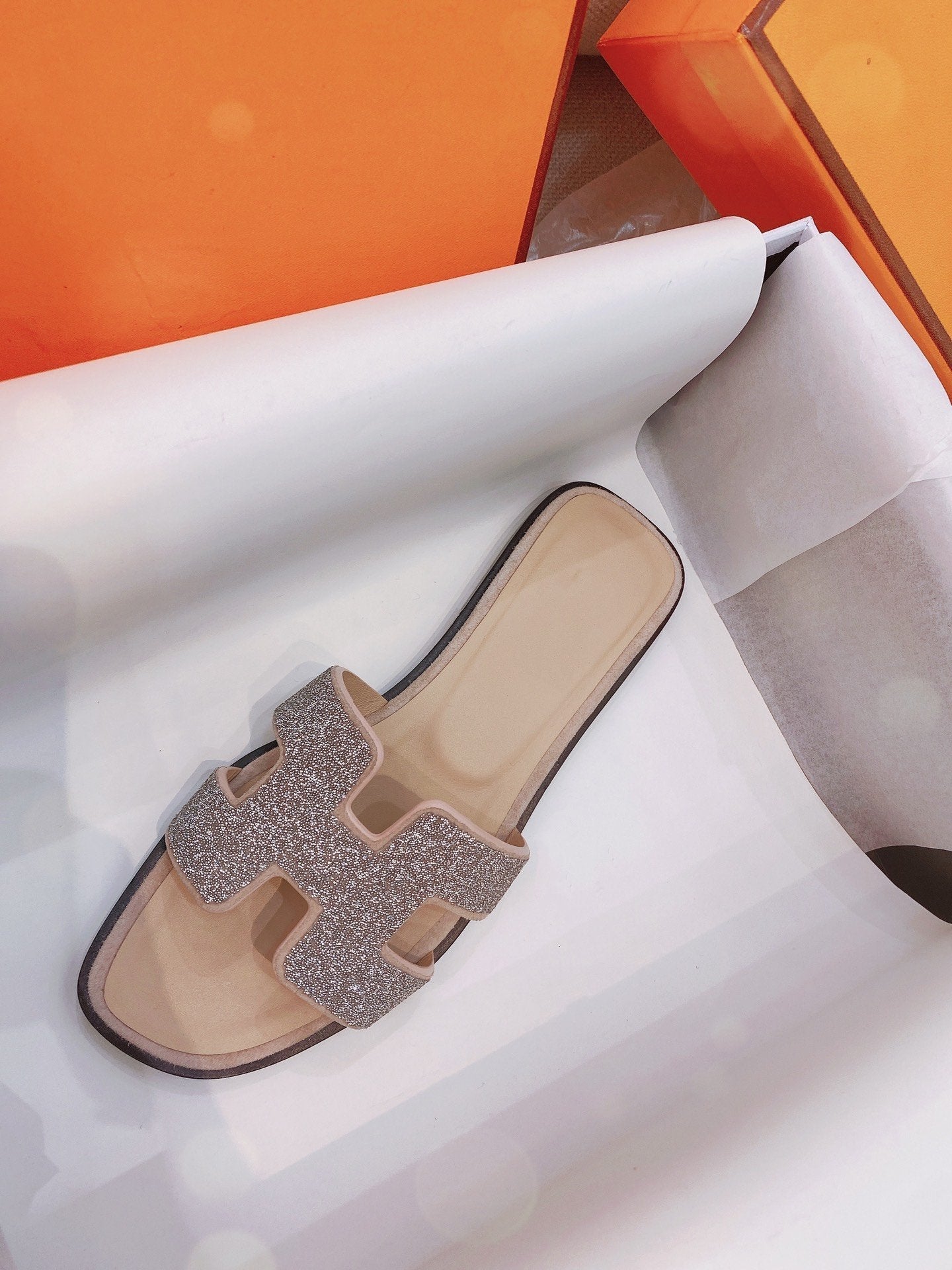 0ran Sandal Caviar Light Brown Leather - 35
