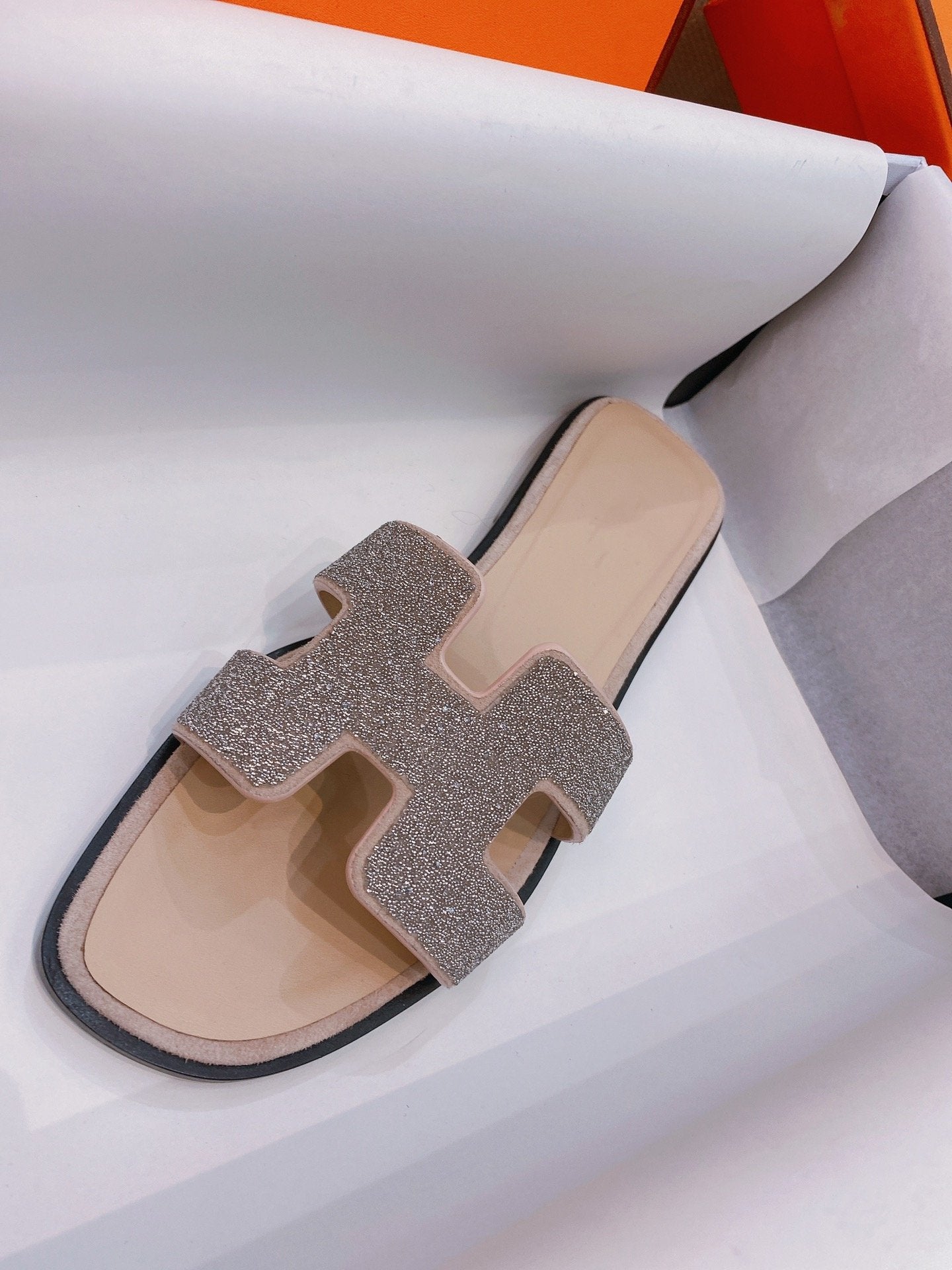 0ran Sandal Caviar Light Brown Leather - 35
