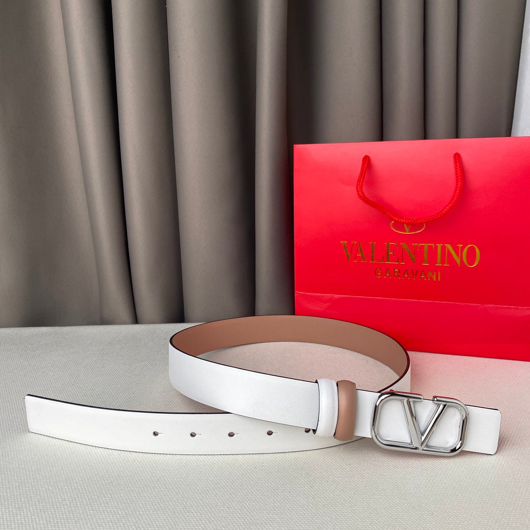 REVERSIBLE VLOGO SIGNATURE BELT IN GLOSSY BEIGE WHITE CALFSKIN SHW 30 MM - 30
