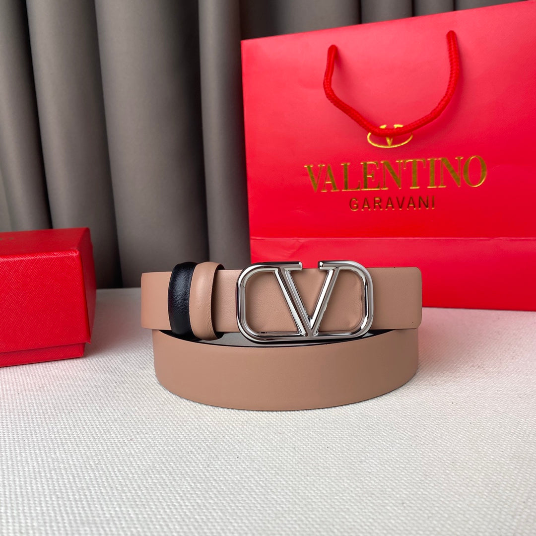 REVERSIBLE VLOGO SIGNATURE BELT IN GLOSSY BEIGE BLACK CALFSKIN SHW 30 MM - 30