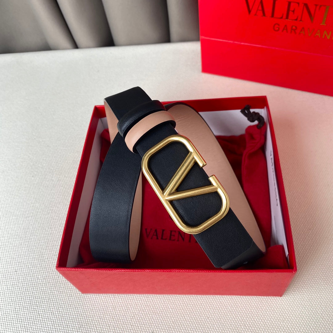 REVERSIBLE VLOGO SIGNATURE BELT IN GLOSSY BEIGE BLACK CALFSKIN GHW 30 MM - 30