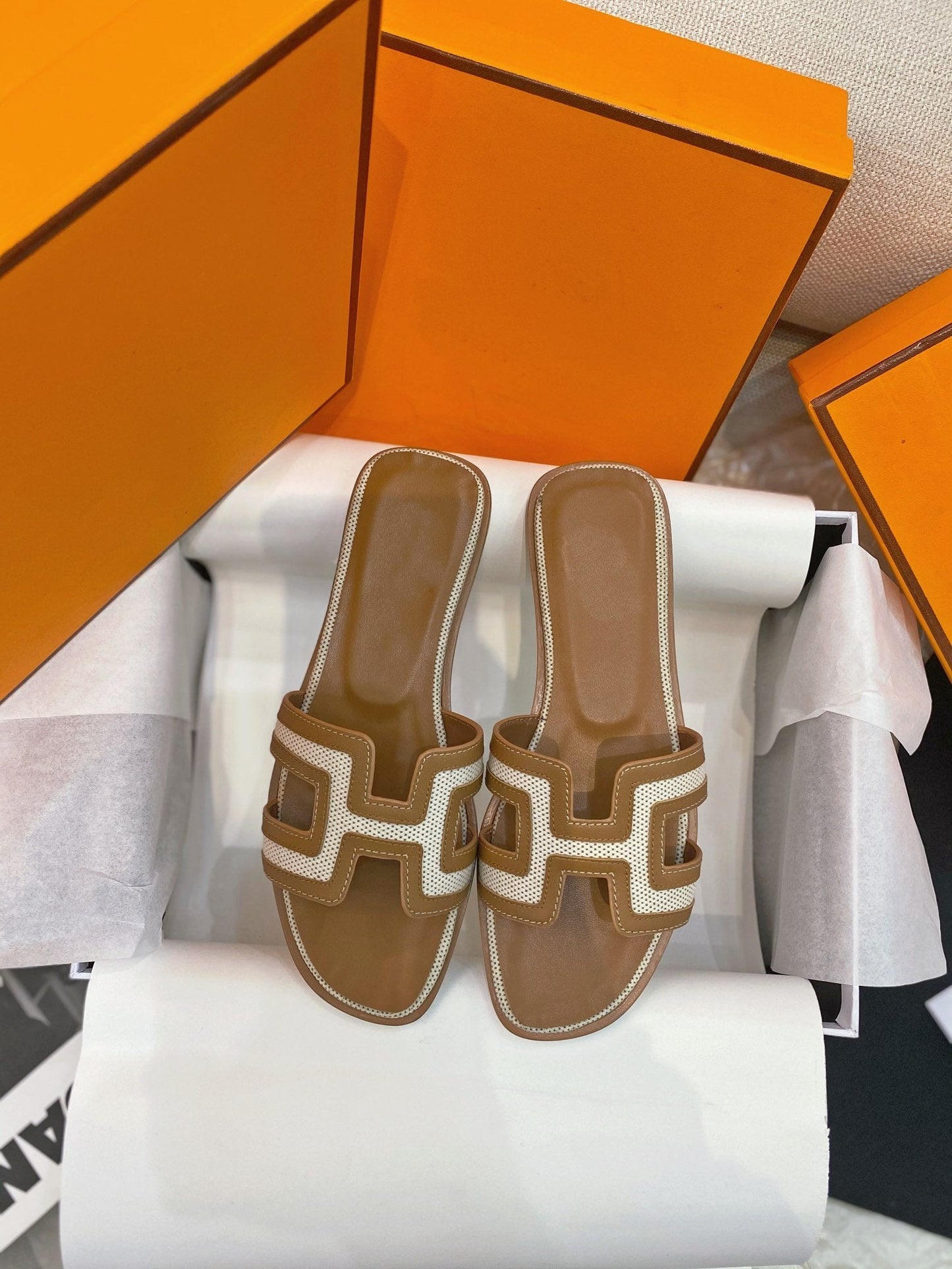 0ran Sandal Brown Leather - 35