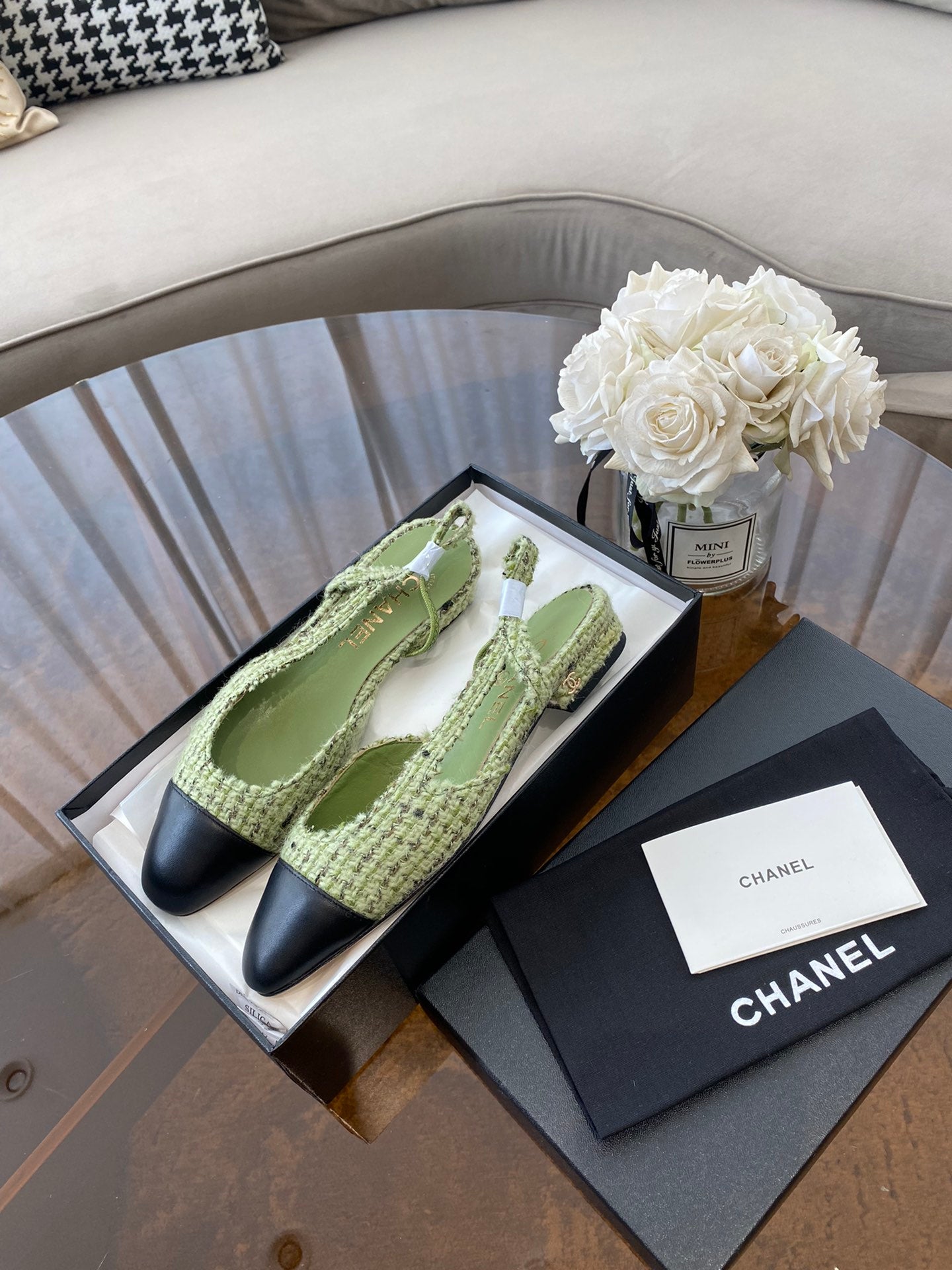 SLINGBACKS IN LIGHT GREEN FABRIC AND BLACK CALFSKIN - 35