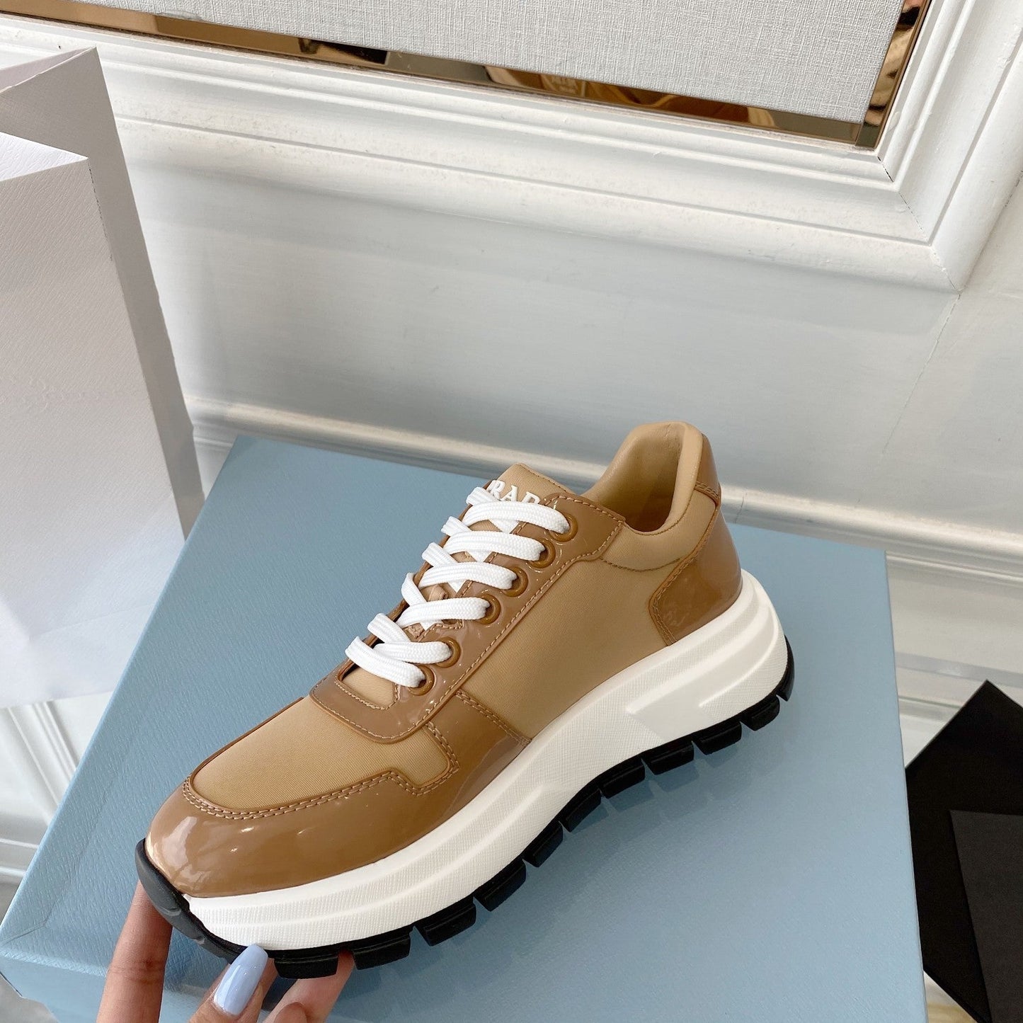 PRADA 25S THICK SOLE SNEAKER IN BROWN CALFSKIN AND CANVAS - 34