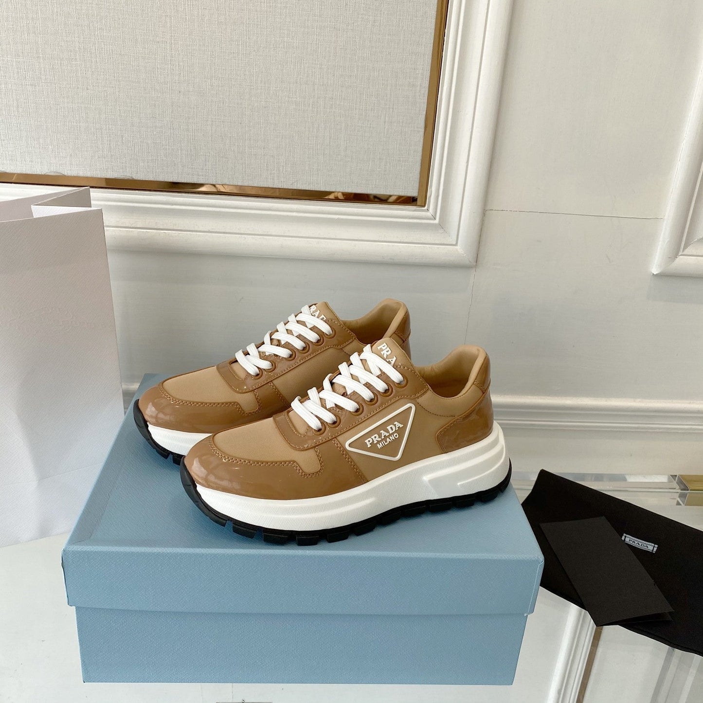 PRADA 25S THICK SOLE SNEAKER IN BROWN CALFSKIN AND CANVAS - 34
