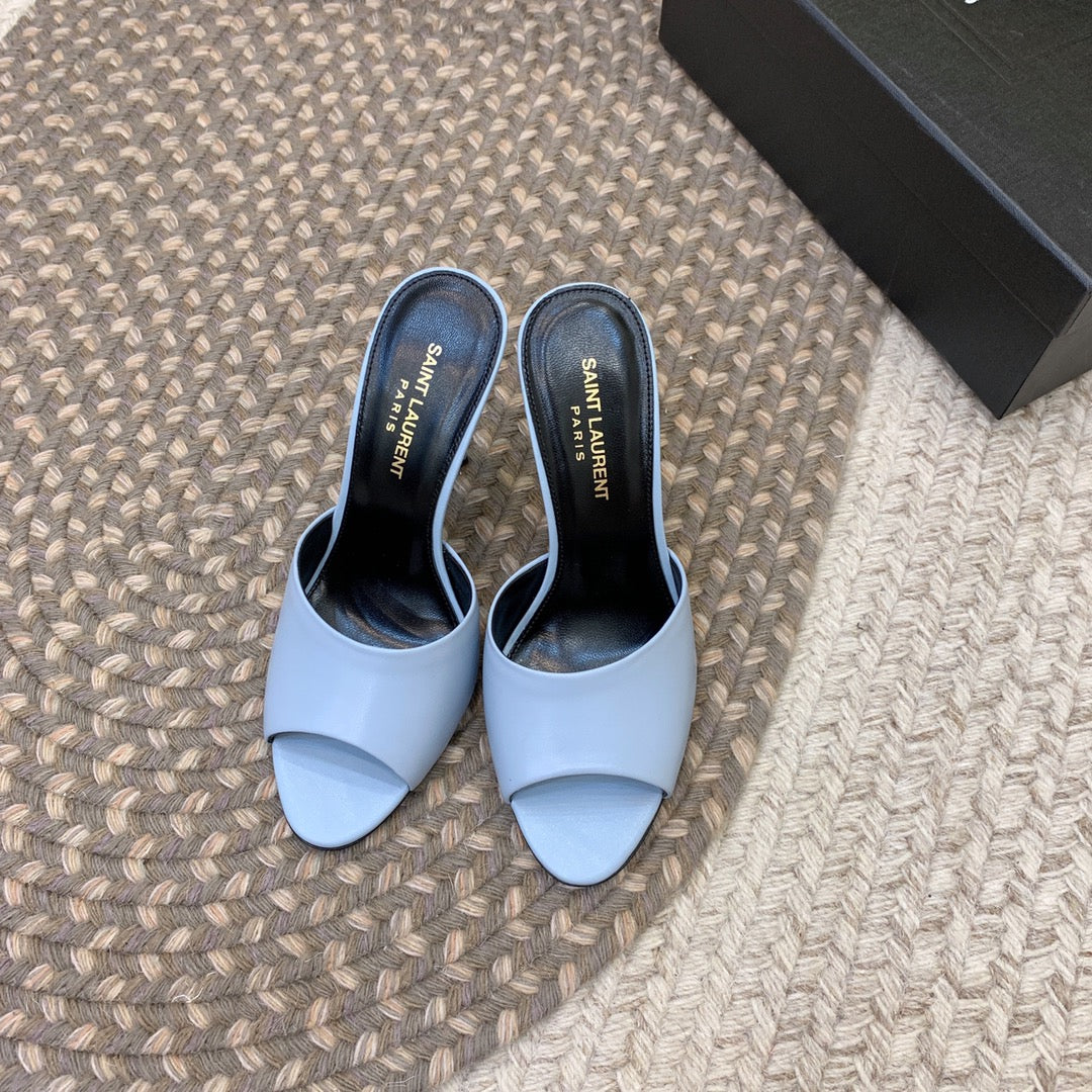 LA 16 HEELED MULES IN SKY BLUE SMOOTH LAMBSKIN - 34