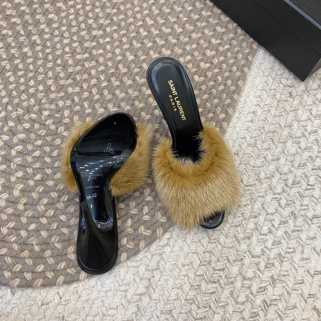 LA 16 HEELED MULES IN DRIED MOSS RABBIT FUR AND SMOOTH LAMBSKIN - 34