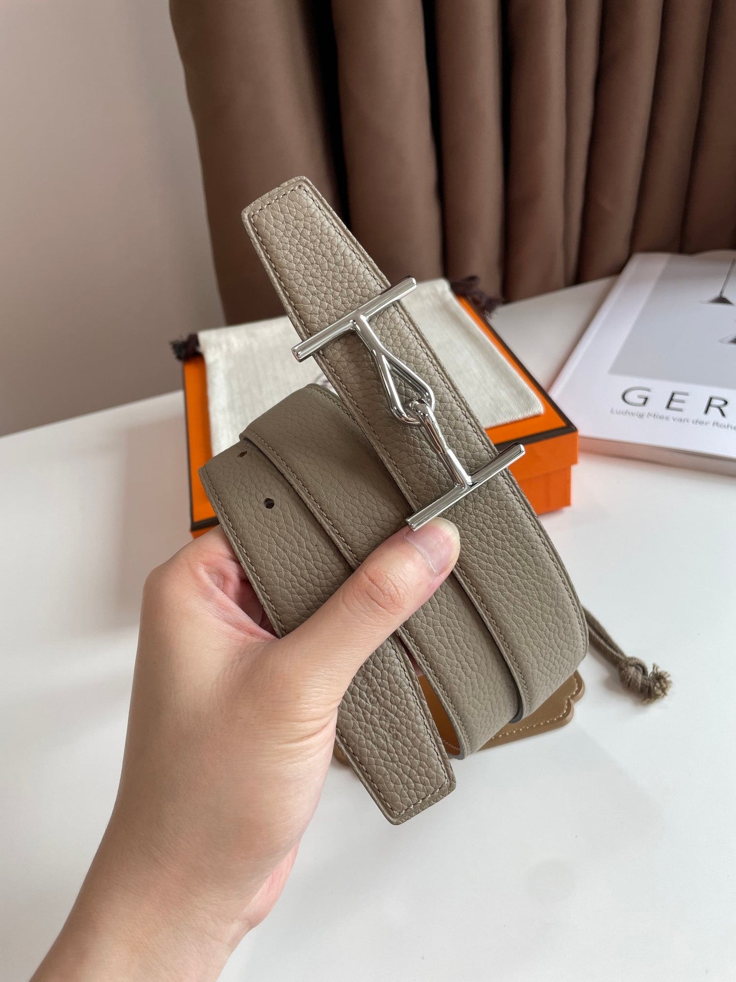 JUMBO BELT SILVER BUCKLE & REVERSIBLE CAMEL BROWN AND ORANGE LEATHER STRAP 32MM - 30