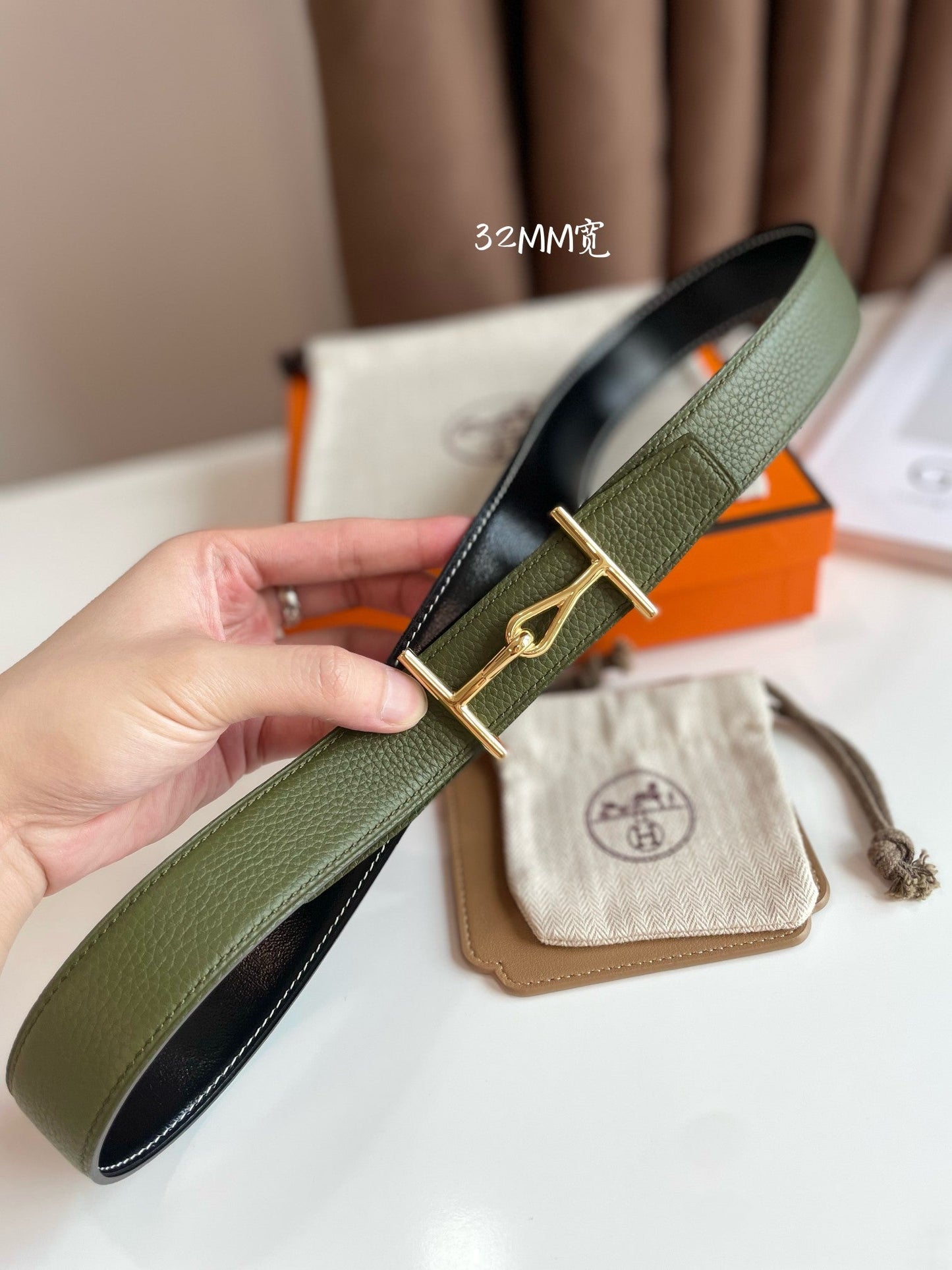 JUMBO BELT GOLD BUCKLE & REVERSIBLE OLIVE GREEN AND BLACK LEATHER STRAP 32MM - 30