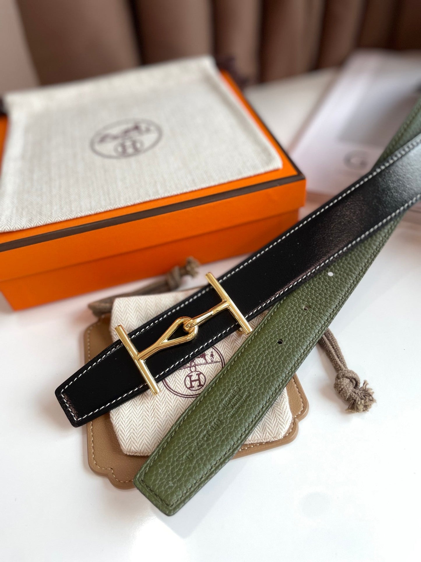 JUMBO BELT GOLD BUCKLE & REVERSIBLE OLIVE GREEN AND BLACK LEATHER STRAP 32MM - 30