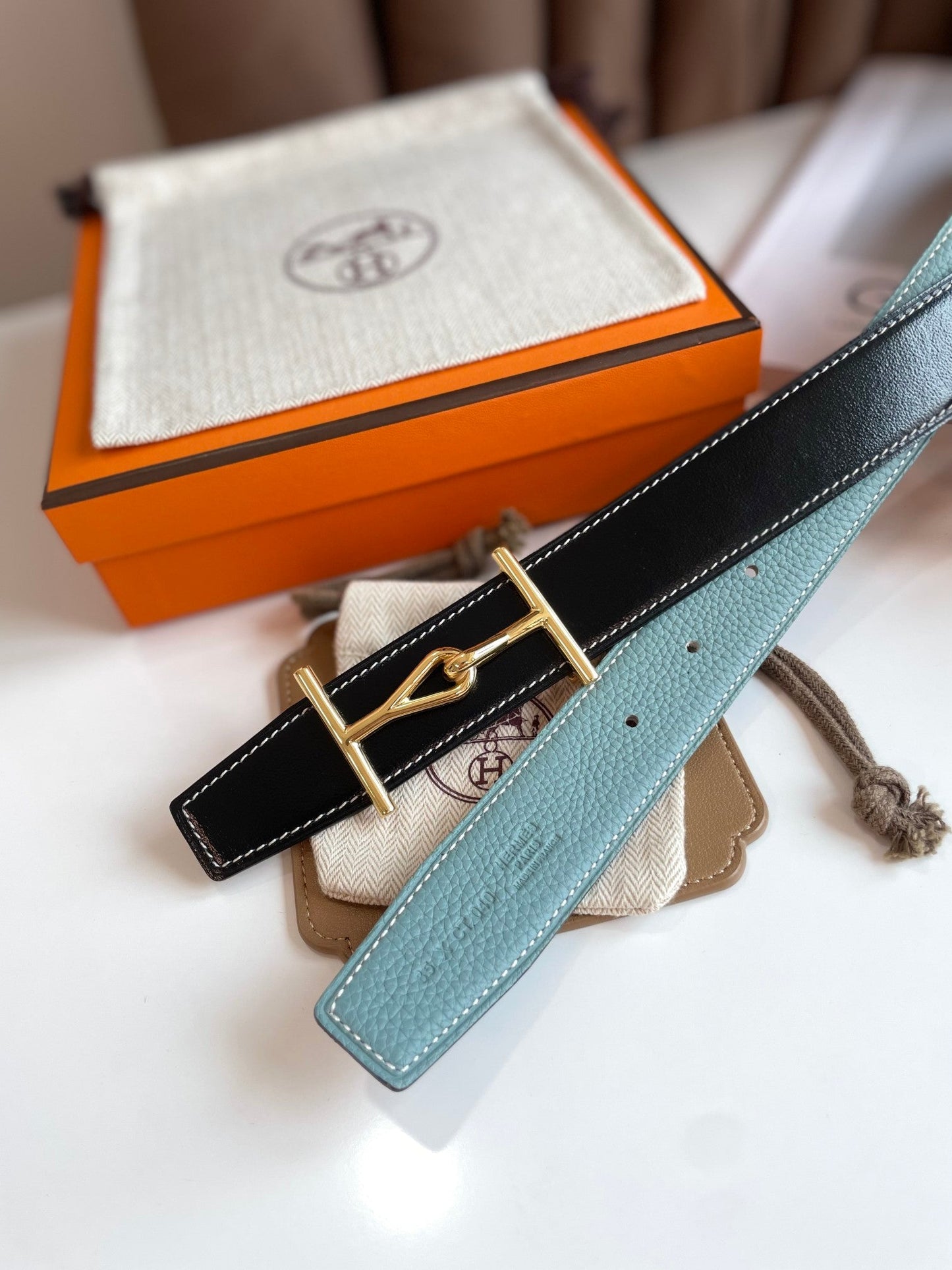 JUMBO BELT GOLD BUCKLE & REVERSIBLE ASH GREEN AND BLACK LEATHER STRAP 32MM - 30