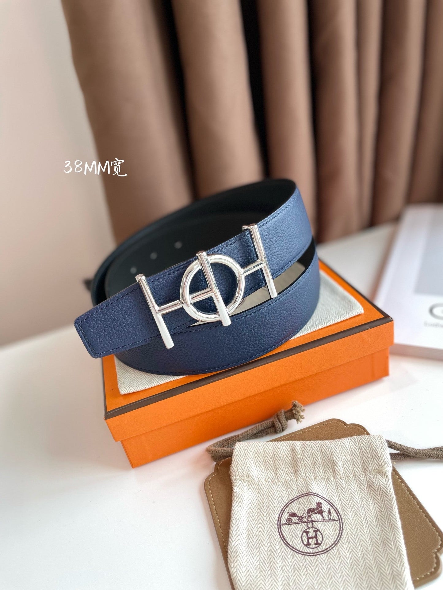 ULYSSE BELT BUCKLE & REVERSIBLE NAVY BLUE LEATHER STRAP 38MM SILVER HARDWARE - 30