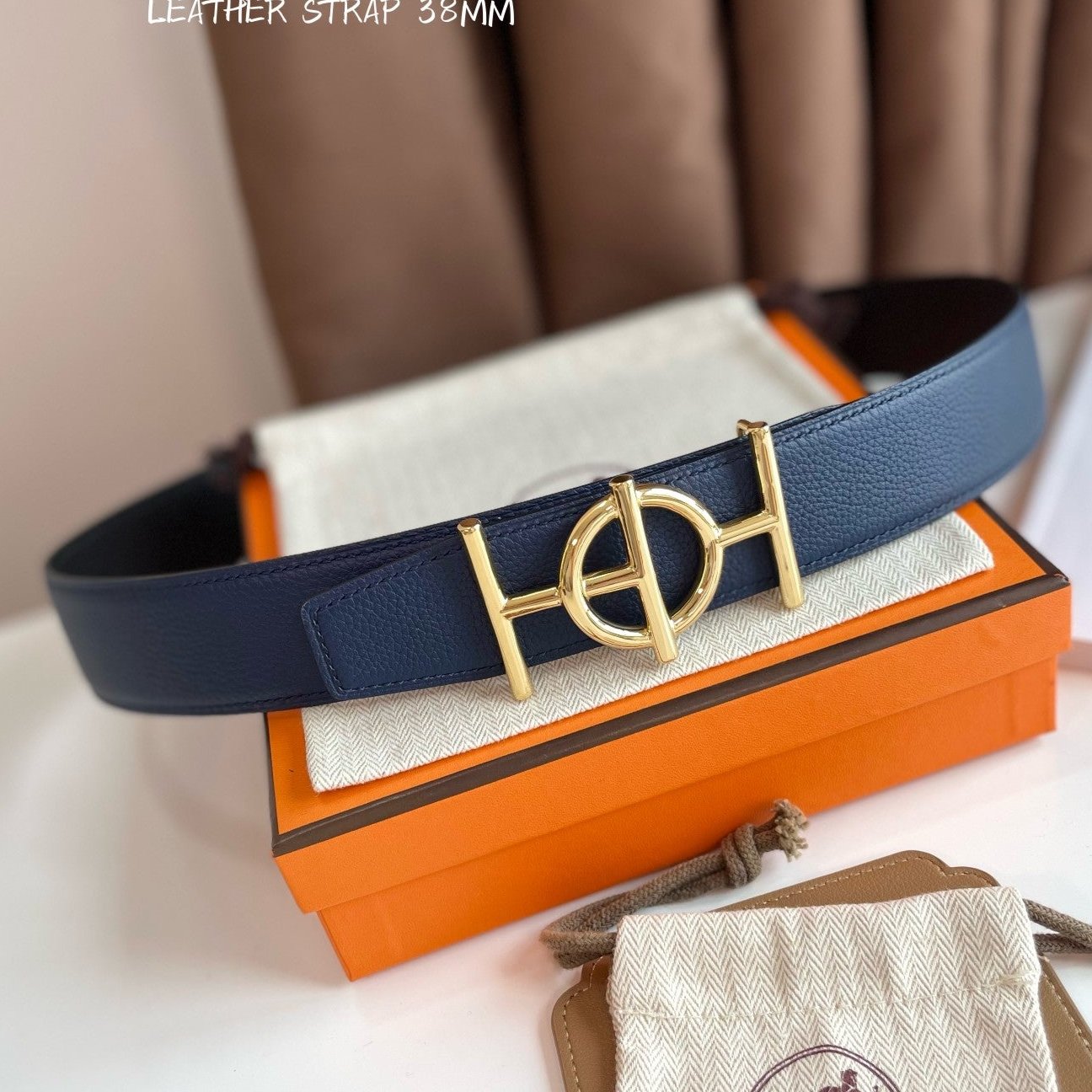 ULYSSE BELT BUCKLE & REVERSIBLE NAVY BLUE LEATHER STRAP 38MM GOLD HARDWARE - 30