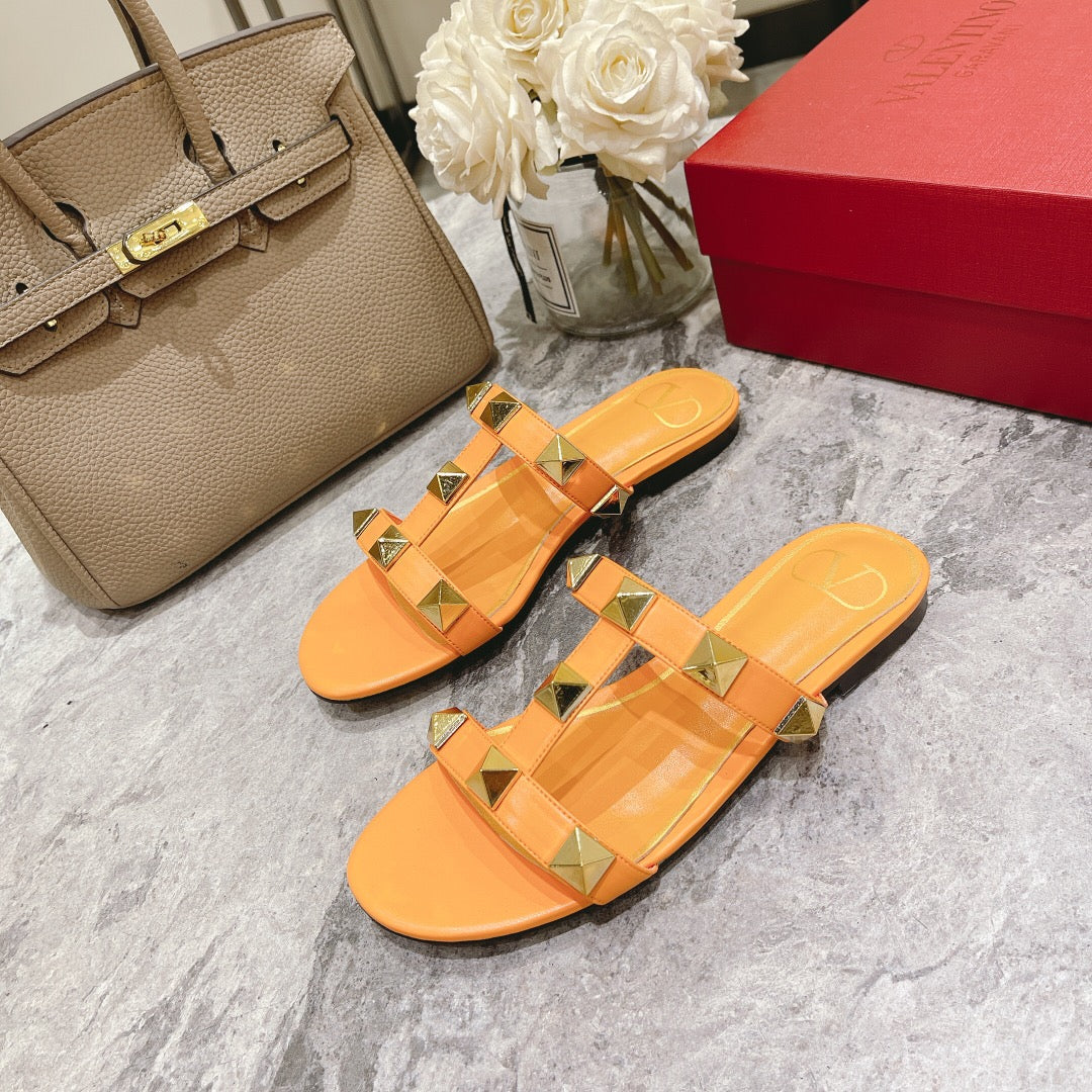 ROMAN STUD MANGO ORANGE CALFSKIN FLAT SLIDE SANDAL 25 MM - 34