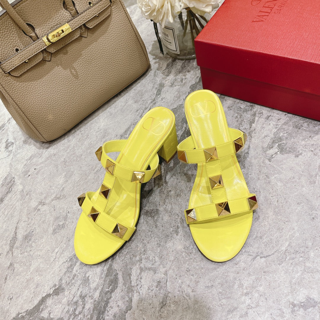 ROMAN STUD BRIGHT YELLOW CALFSKIN SLIDE SANDAL 60 MM - 34