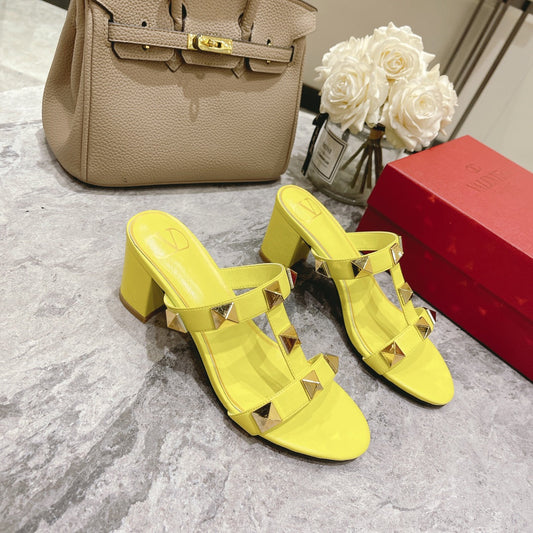 ROMAN STUD BRIGHT YELLOW CALFSKIN SLIDE SANDAL 60 MM - 34