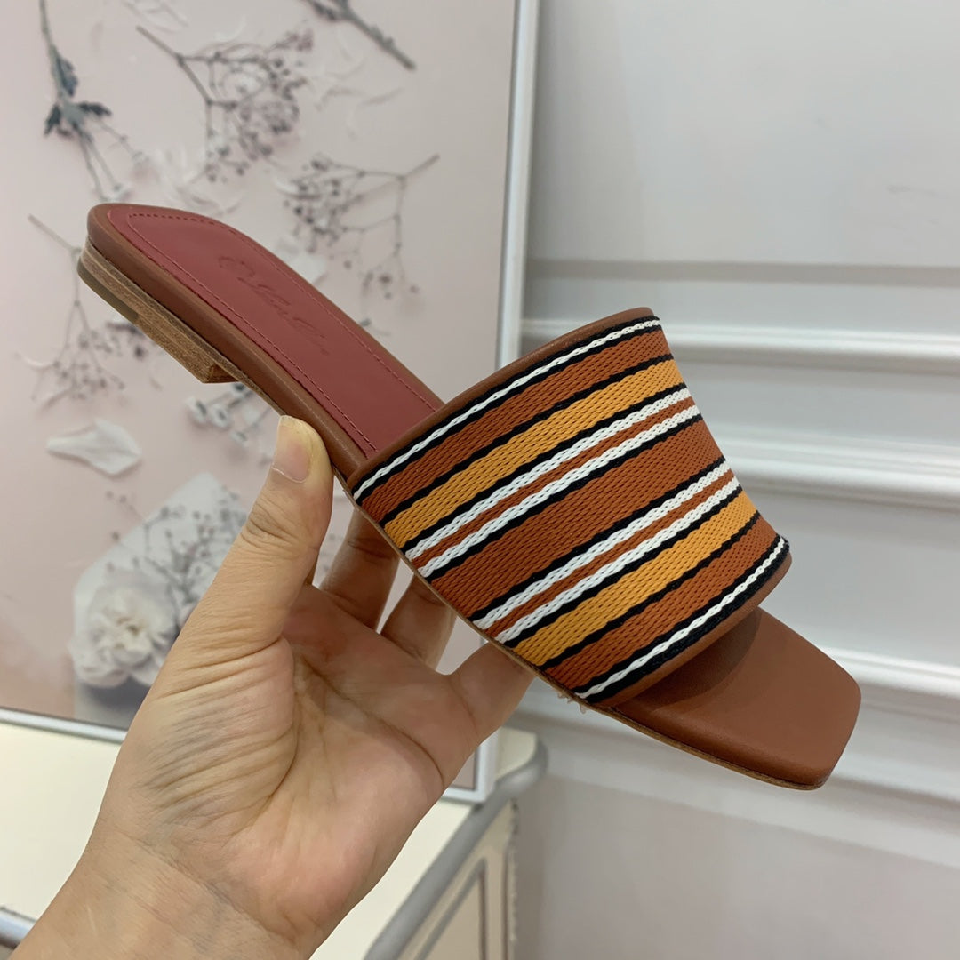 LP RAFFIA CHARMS FLATS SANDAL CARAMEL CALFSKIN - 35