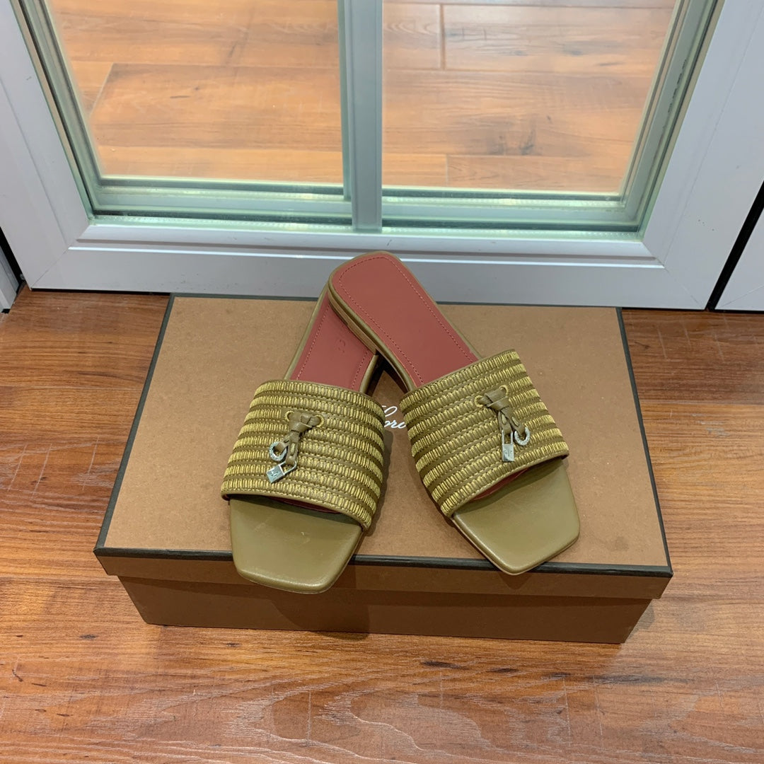LP RAFFIA CHARMS FLATS SANDAL OLIVE CALFSKIN - 35