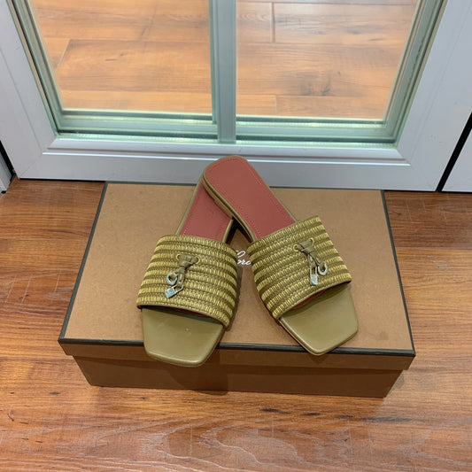 LP RAFFIA CHARMS FLATS SANDAL OLIVE CALFSKIN - 35
