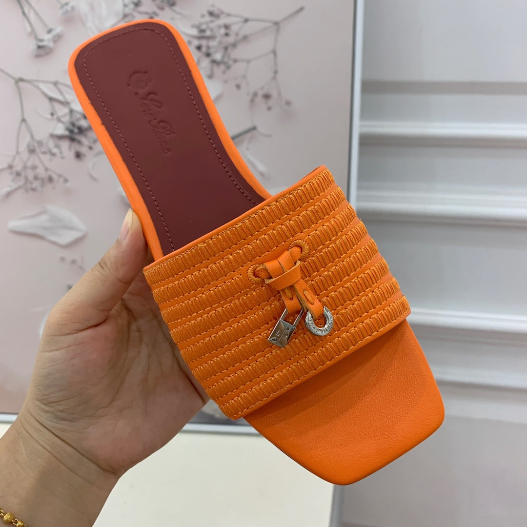 LP RAFFIA CHARMS FLATS SANDAL ORANGE CALFSKIN - 35