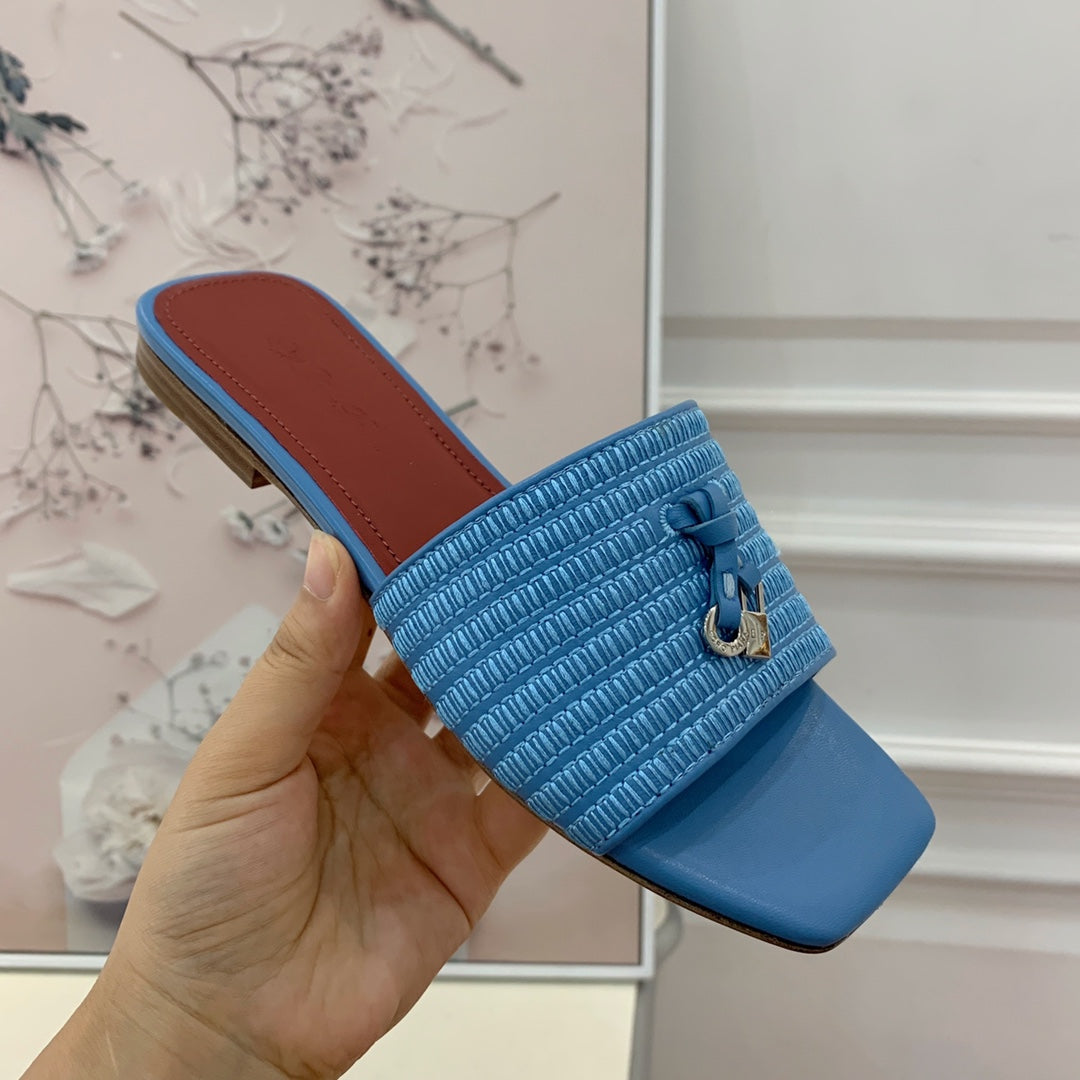 LP RAFFIA CHARMS FLATS SANDAL SKY CALFSKIN - 35