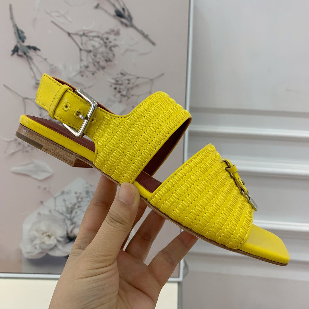 LP RAFFIA CHARMS STRAP FLATS SANDAL LEMON CALFSKIN - 35