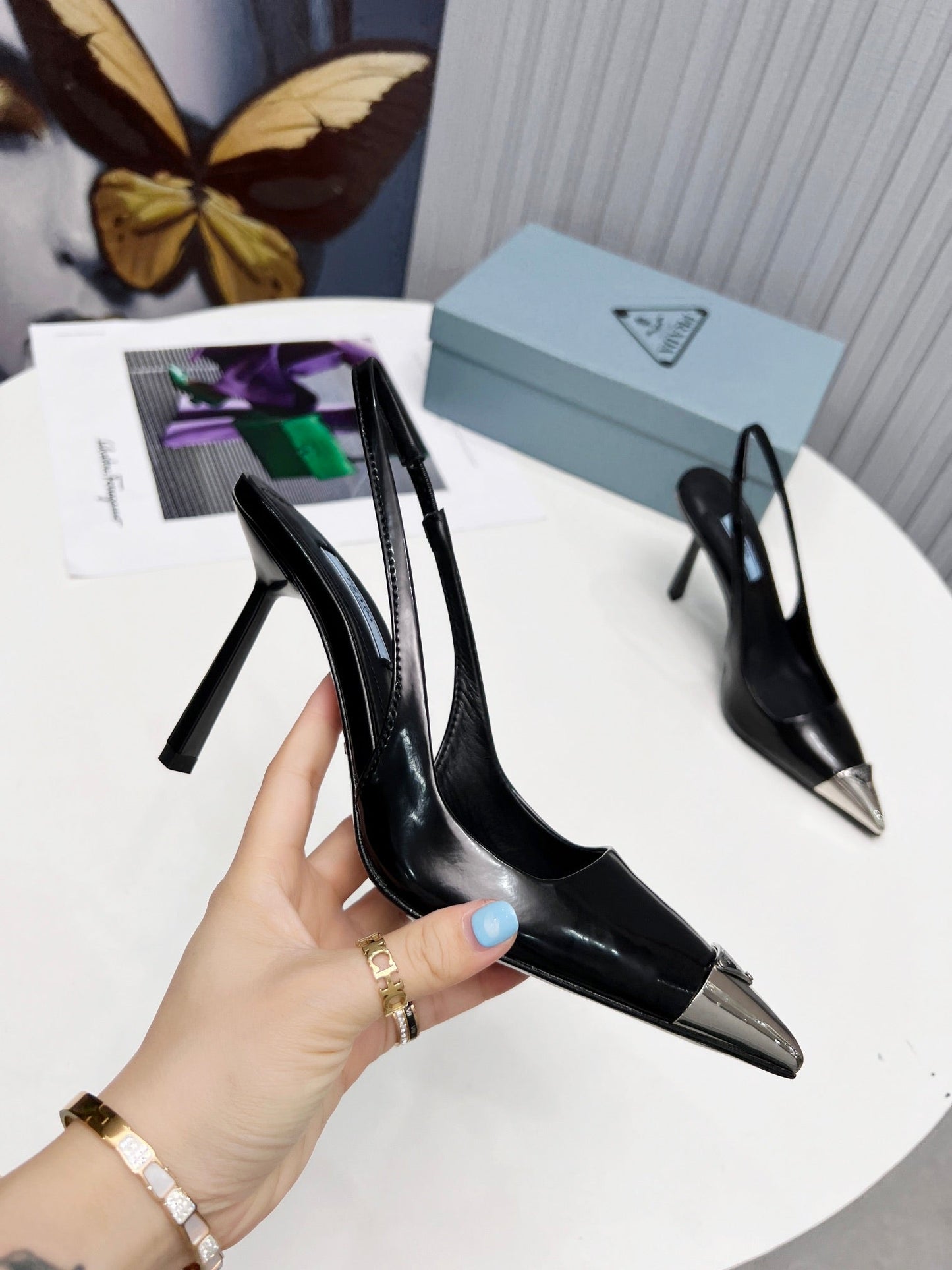 PRADA 26S СЛІНГБЕКИ НА ПІДБОРАХ 95 ММ ЧОРНОГО КОЛЬОРУ З ТЕЛЯЧОЇ ШКІРИ З МЕТАЛЕВИМ НОСКОМ