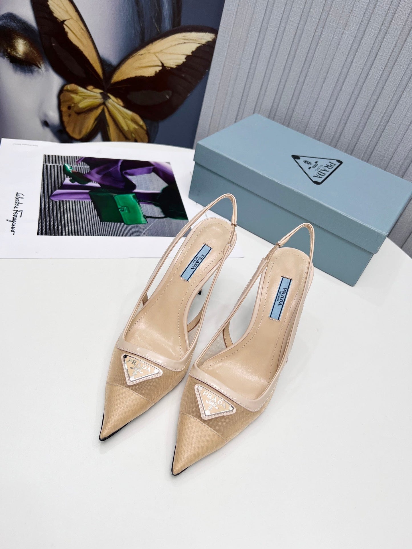 Туфлі-слінгбеки PRADA 26S, на шпильці 95 мм, тілесно-бежеві, з сітки, з логотипом