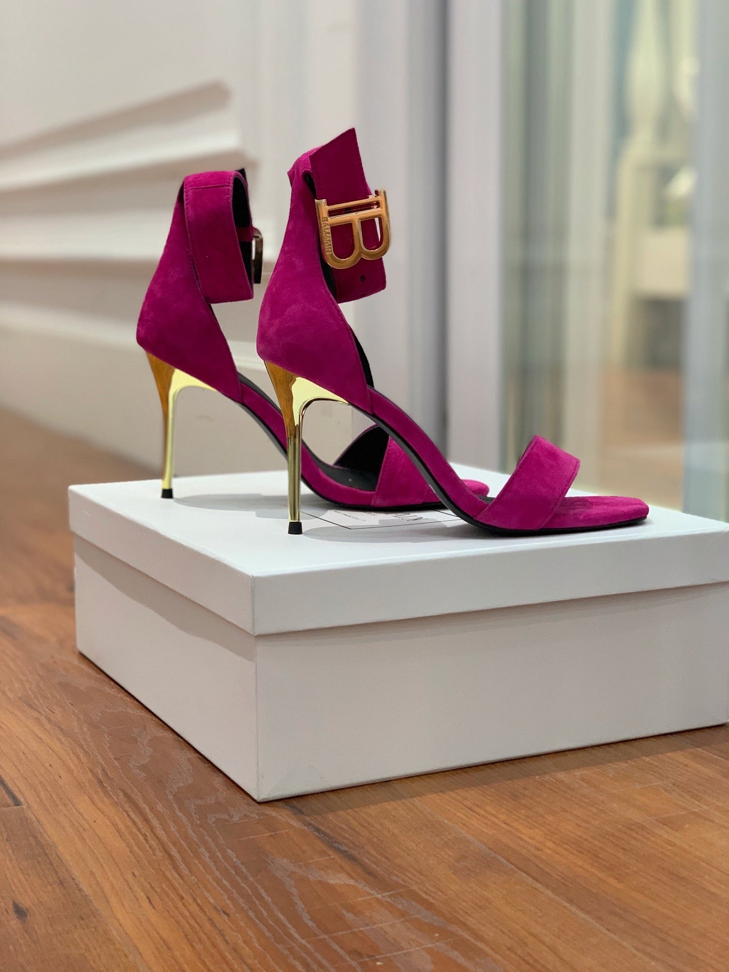 BALMAIN 25S THIN STRAP HIGH HEELS 105MM IN FUCHSIA SUEDE GOLD HARDWARE - 36