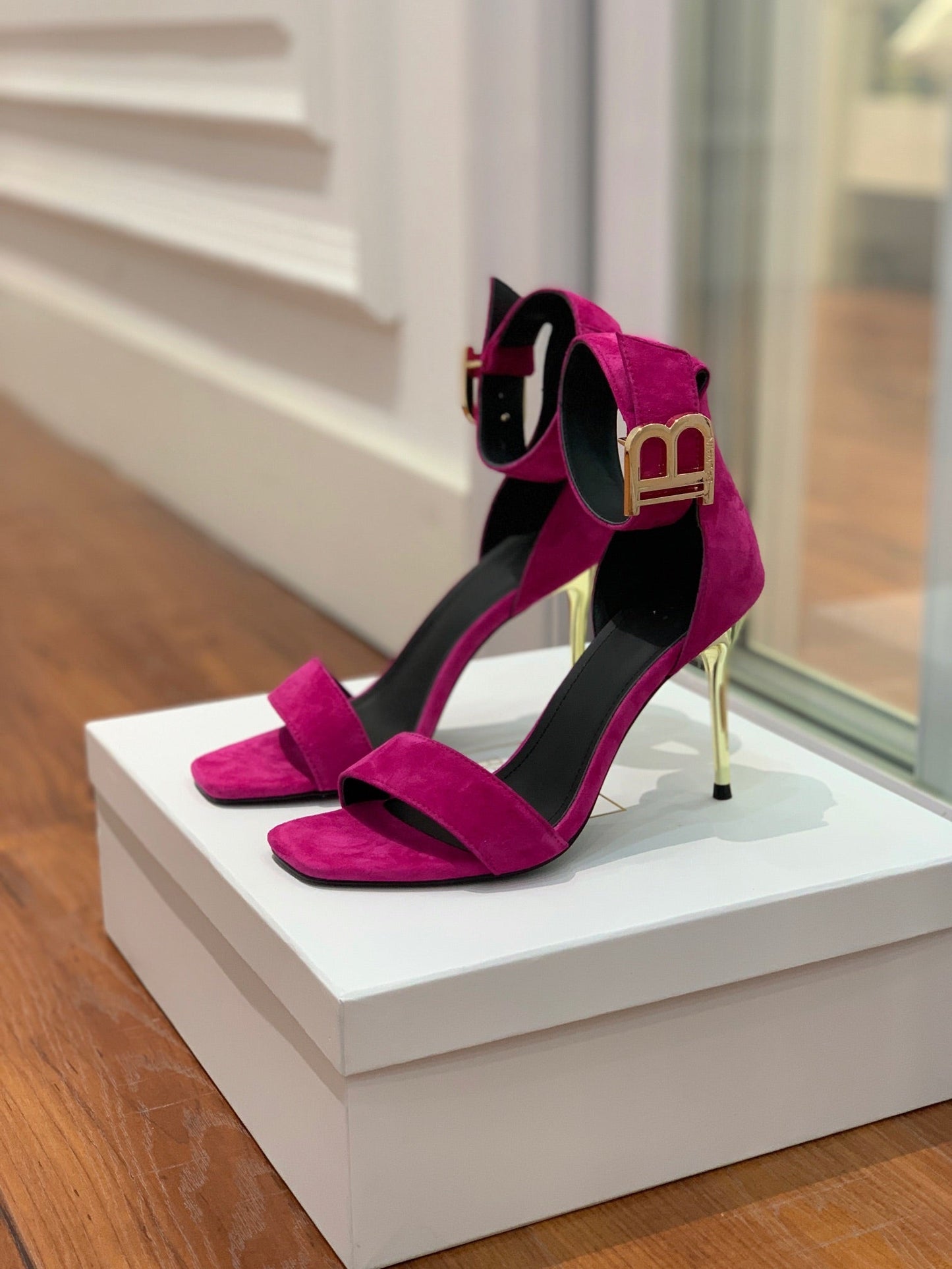 BALMAIN 25S THIN STRAP HIGH HEELS 105MM IN FUCHSIA SUEDE GOLD HARDWARE - 36