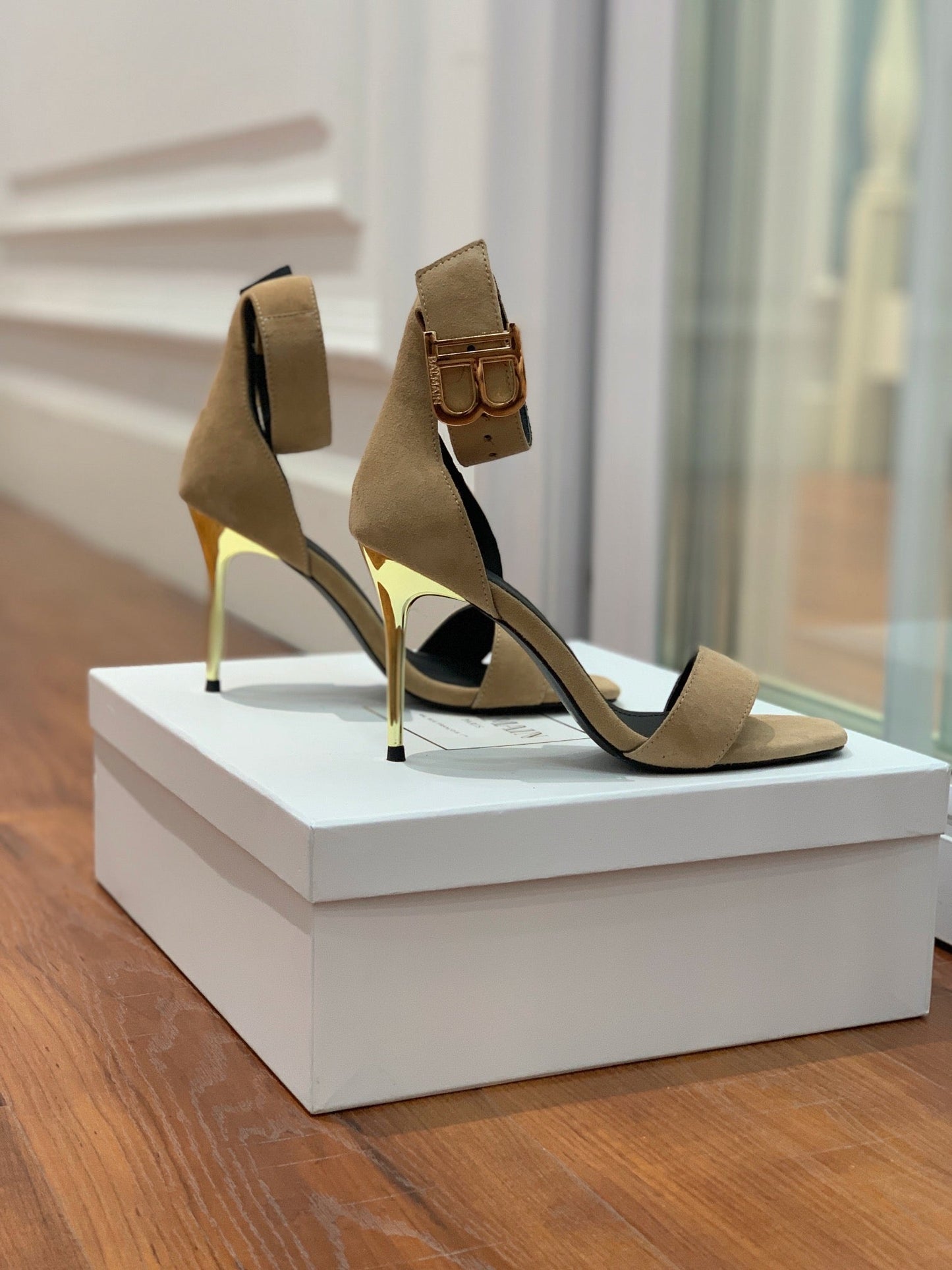 BALMAIN 25S THIN STRAP HIGH HEELS 105MM IN LIGHT MOCHA SUEDE GOLD HARDWARE - 36