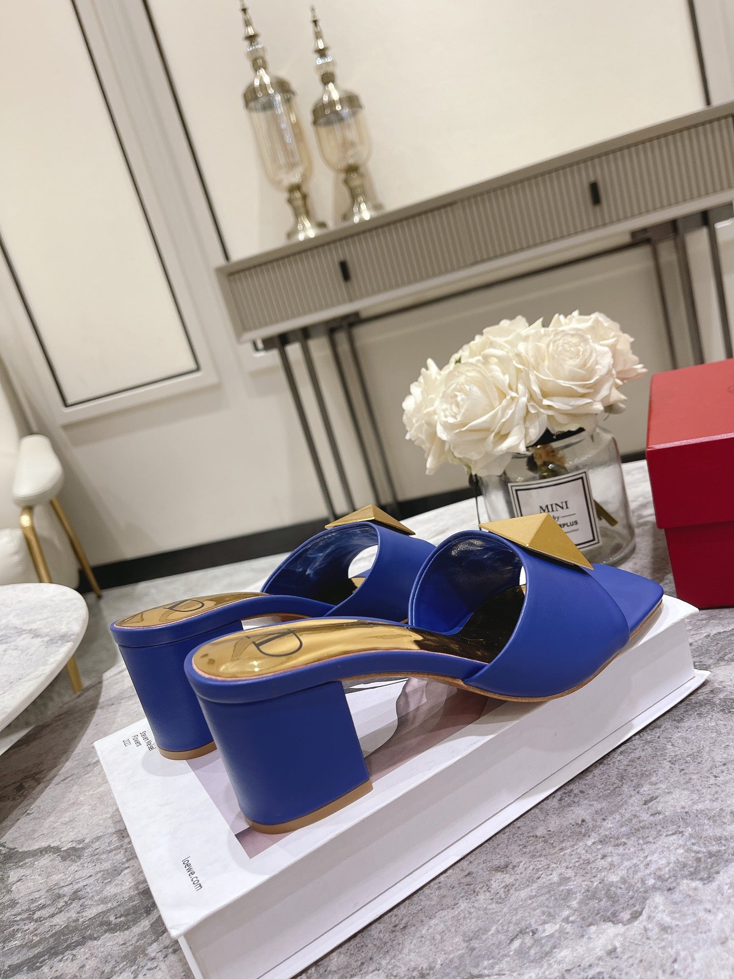ONE STUD HEELED MULE 60 MM IN COBALT BLUE CALFSKIN - 34