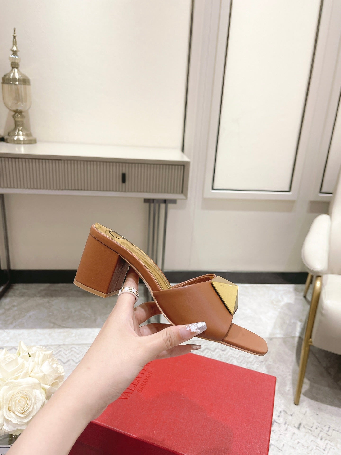 ONE STUD HEELED MULE 60 MM IN BRONZE BROWN CALFSKIN - 34