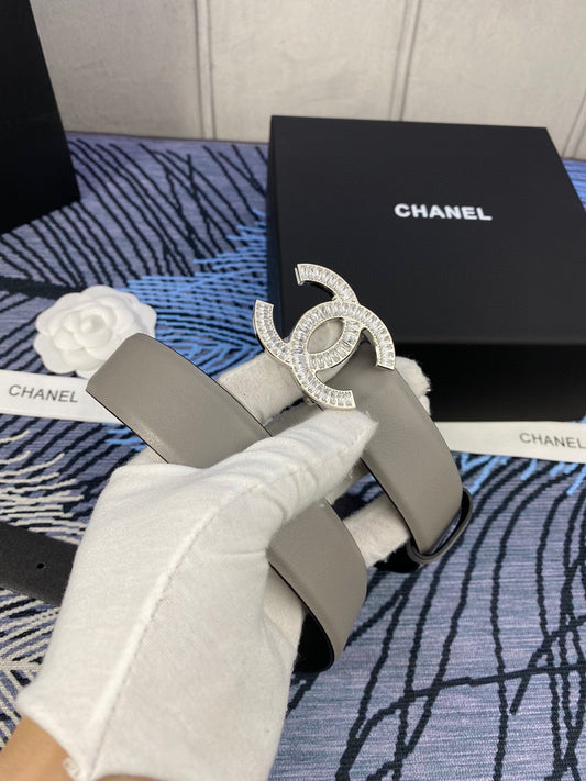 CHANEL 25S BELT 30 MM IN GREY CALFSKIN WITH SILVER HARDWARE 615093 - 30