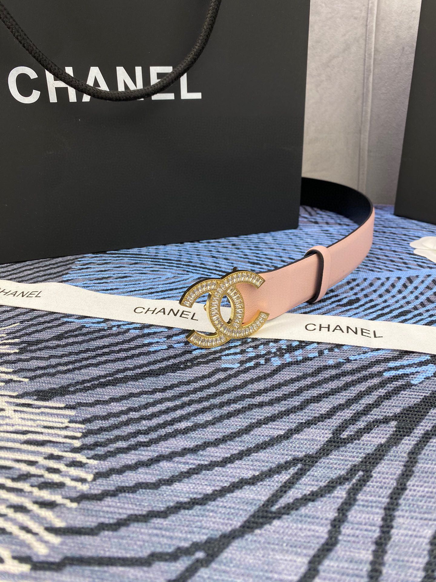 CHANEL 25S BELT 30 MM IN LIGHT PINK CALFSKIN WITH GOLD HARDWARE 615095 - 30