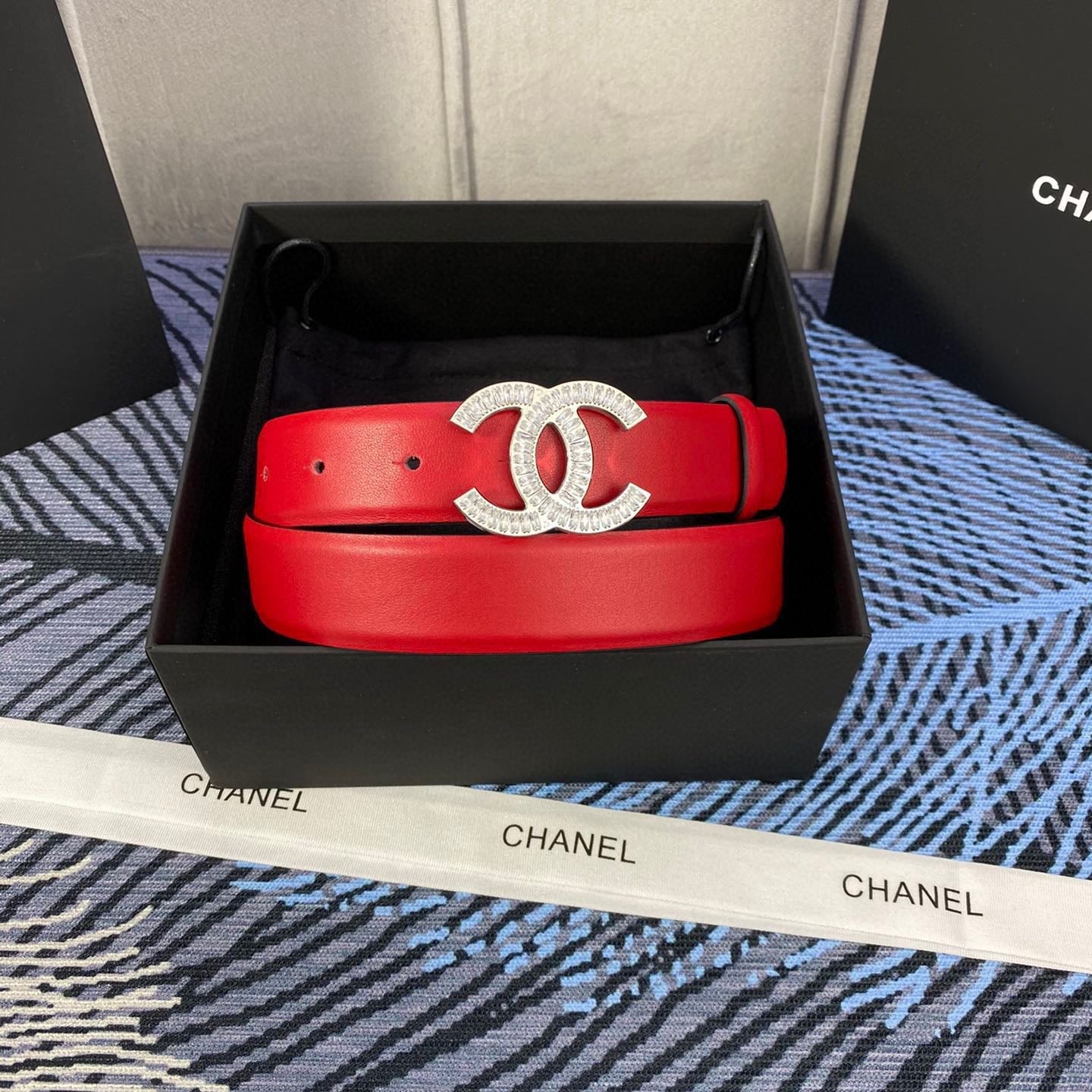 CHANEL 25S BELT 30 MM IN RED CALFSKIN WITH SILVER HARDWARE 615099 - 30