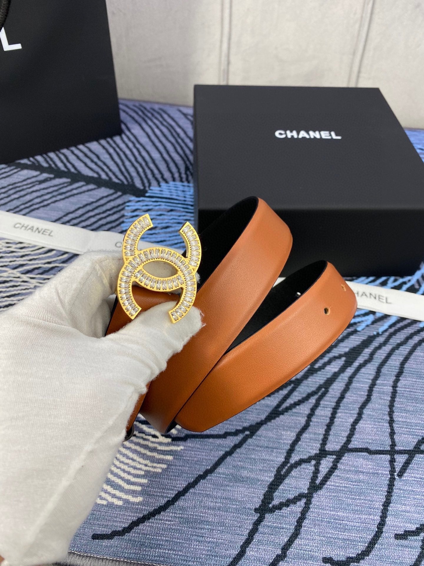 CHANEL 25S BELT 30 MM IN BROWN CALFSKIN WITH GOLD HARDWARE 615101 - 30