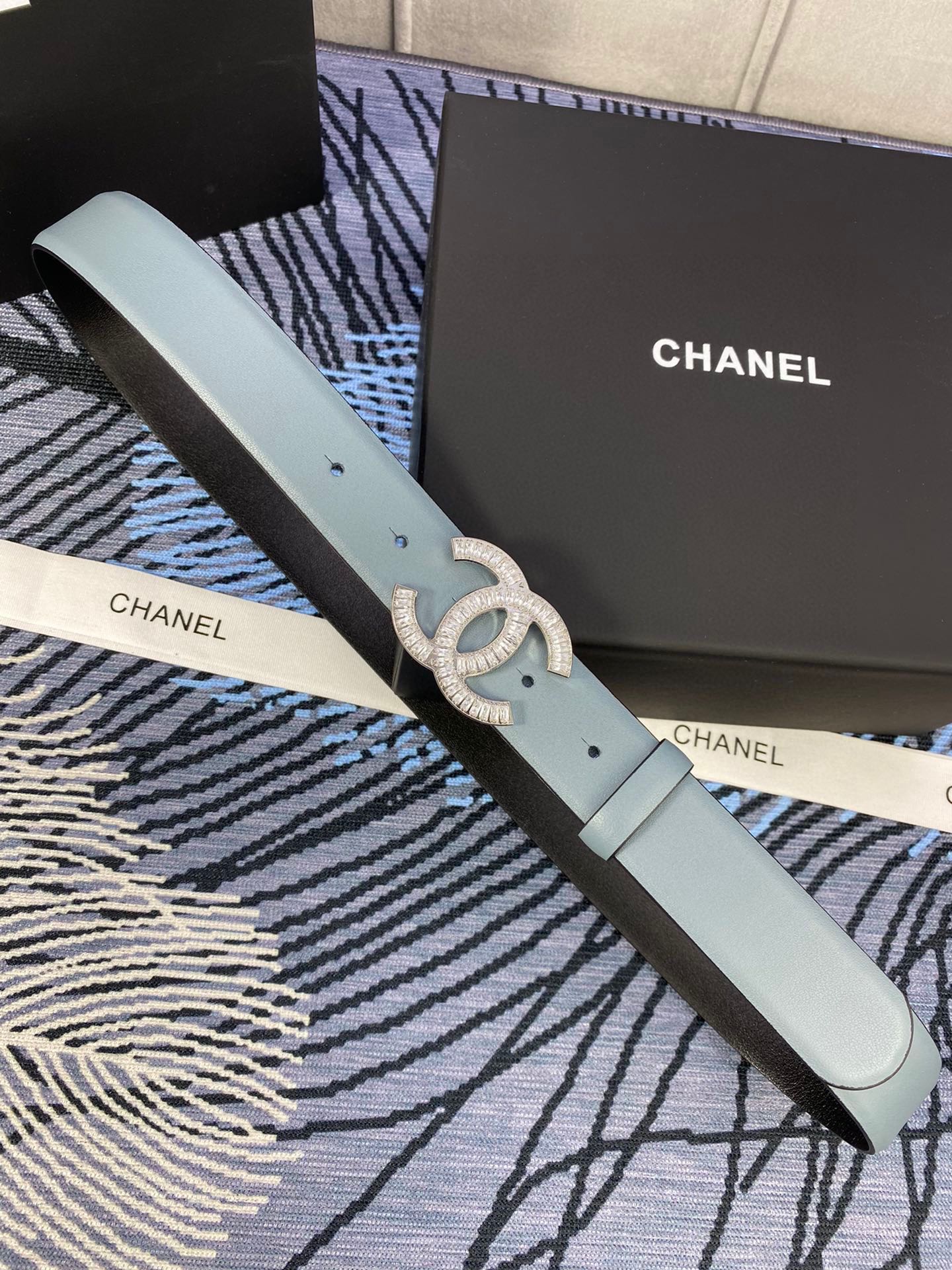 CHANEL 25S BELT 30 MM IN GREY BLUE CALFSKIN WITH SILVER HARDWARE 615102 - 30