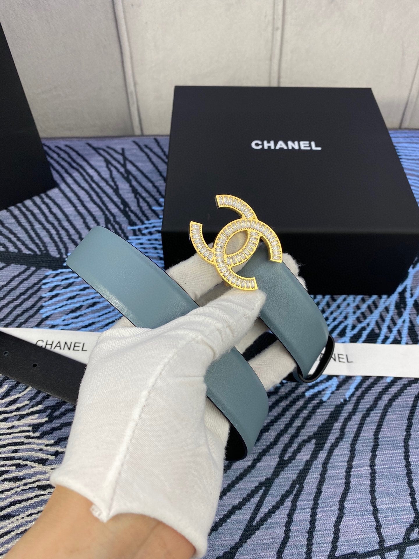 CHANEL 25S BELT 30 MM IN GREY BLUE CALFSKIN WITH GOLD HARDWARE 615102 - 30