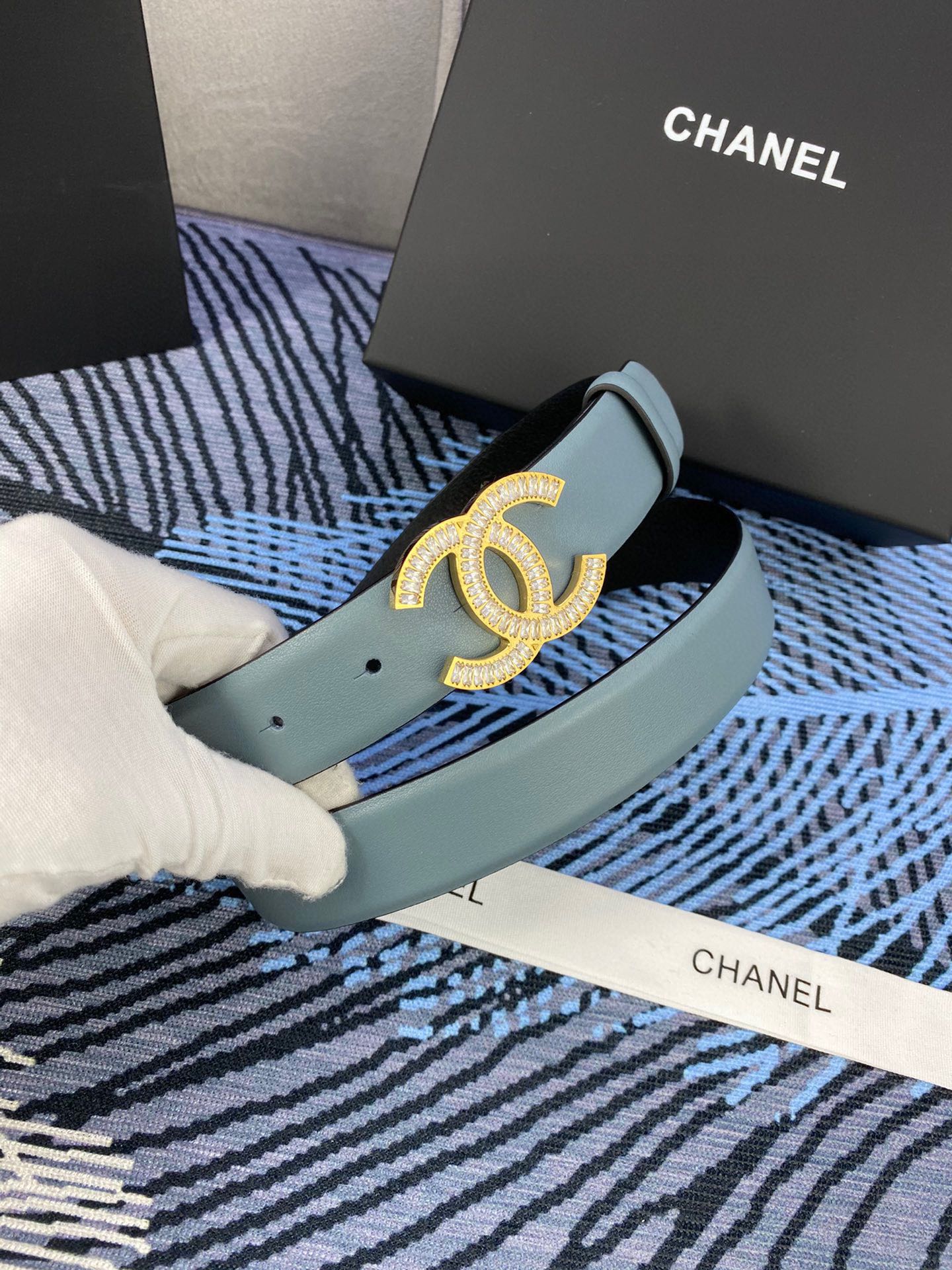 CHANEL 25S BELT 30 MM IN GREY BLUE CALFSKIN WITH GOLD HARDWARE 615102 - 30
