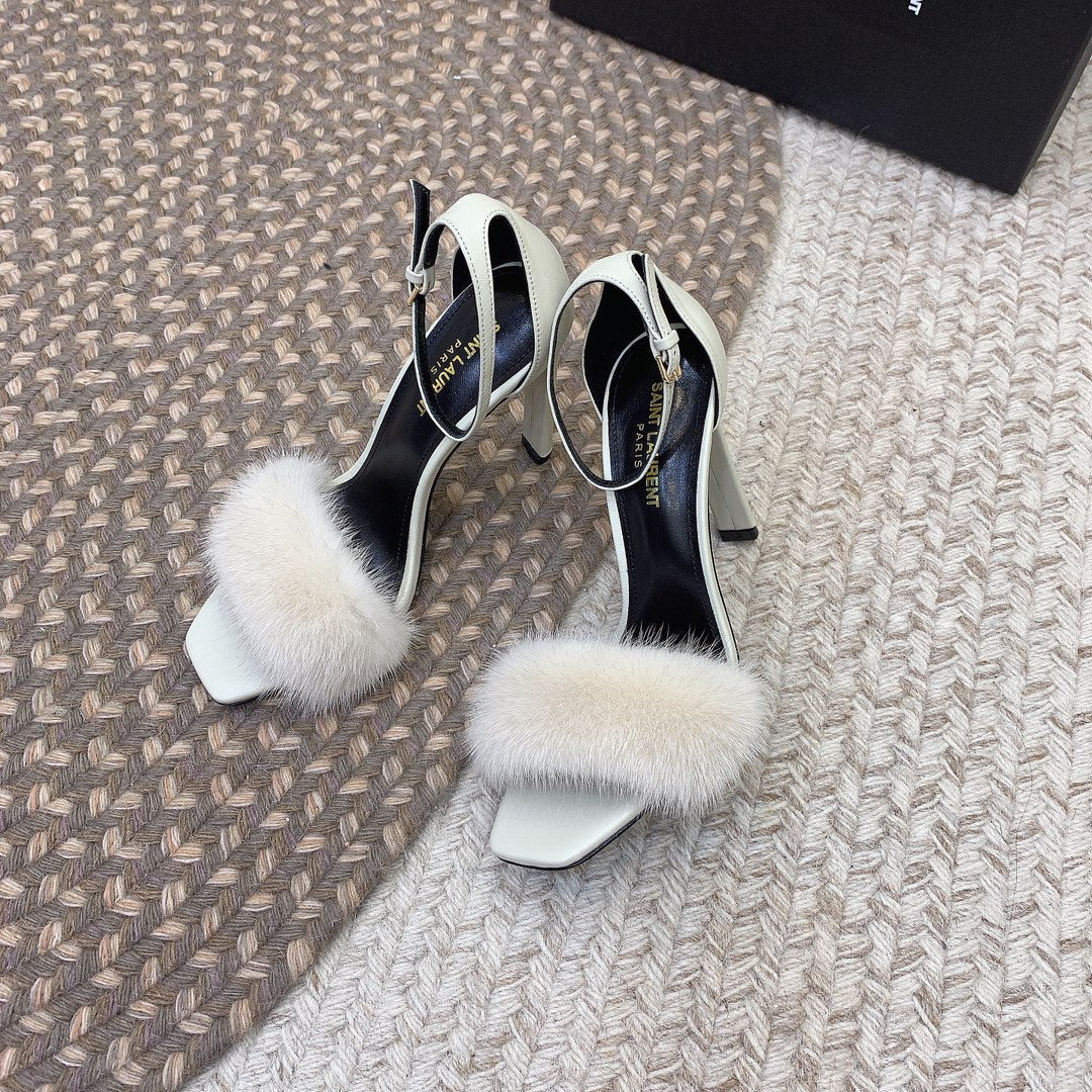 HIGH HEELS SQUARE TOE IN WHITE MINK FUR - 35