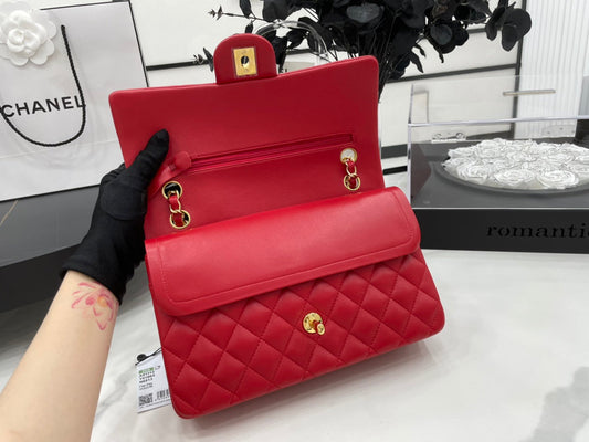 Сумка CC 25 CLASSIC SMALL DOUBLE FLAP з телячої шкіри вишнево-червоного кольору з ремінцем