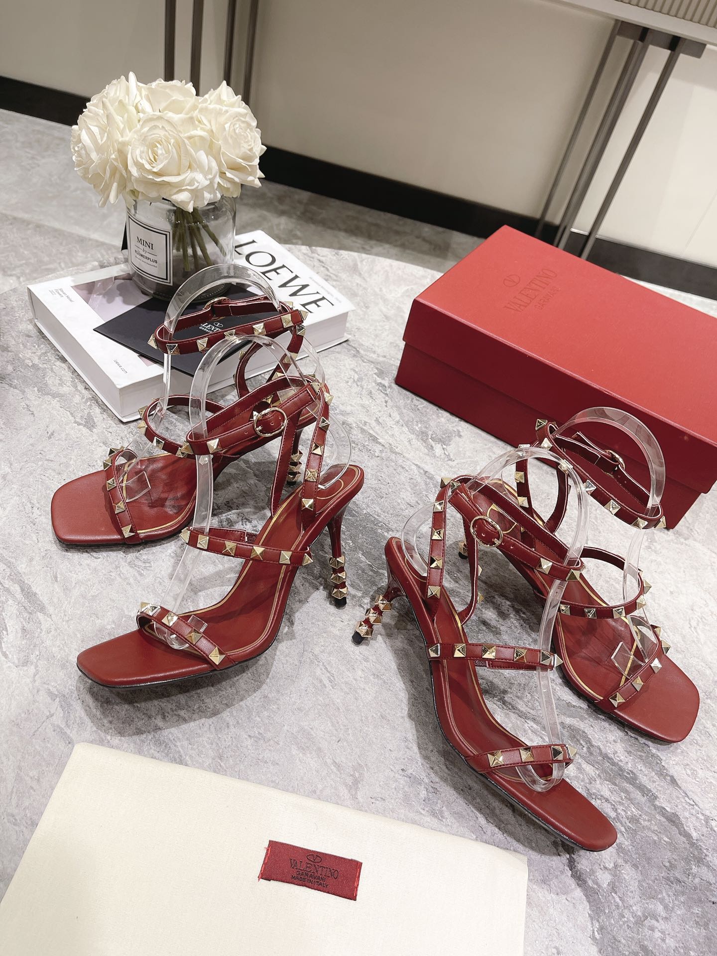 HIGH HEEL 6 CM SANDAL IN RUBY RED LAMBSKIN WITH STUDS - 34