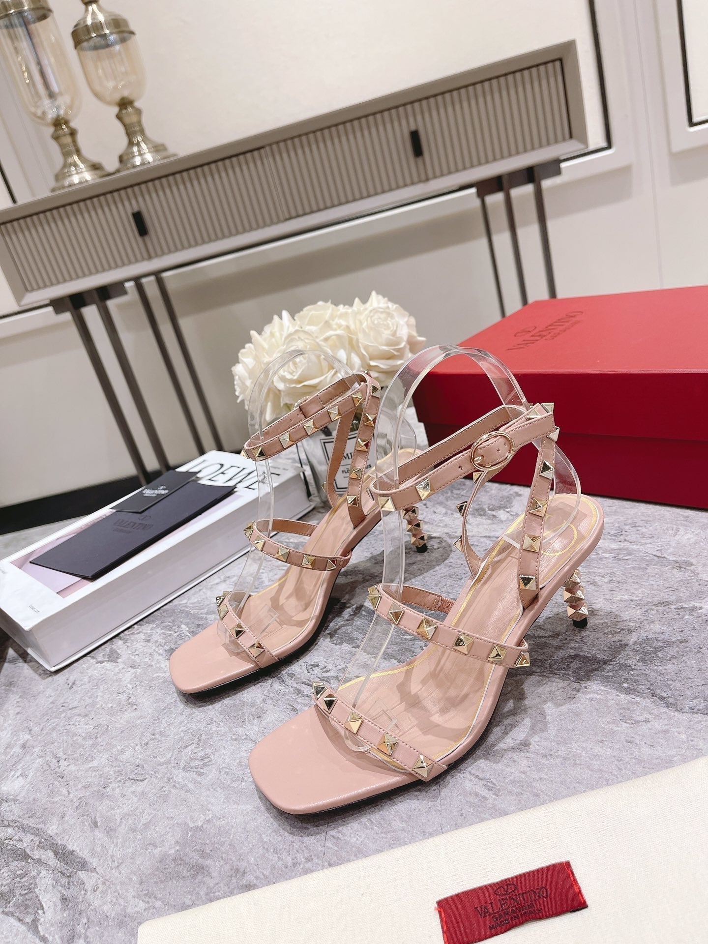 HIGH HEEL 6 CM SANDAL IN PEACHY PINK LAMBSKIN WITH STUDS - 34