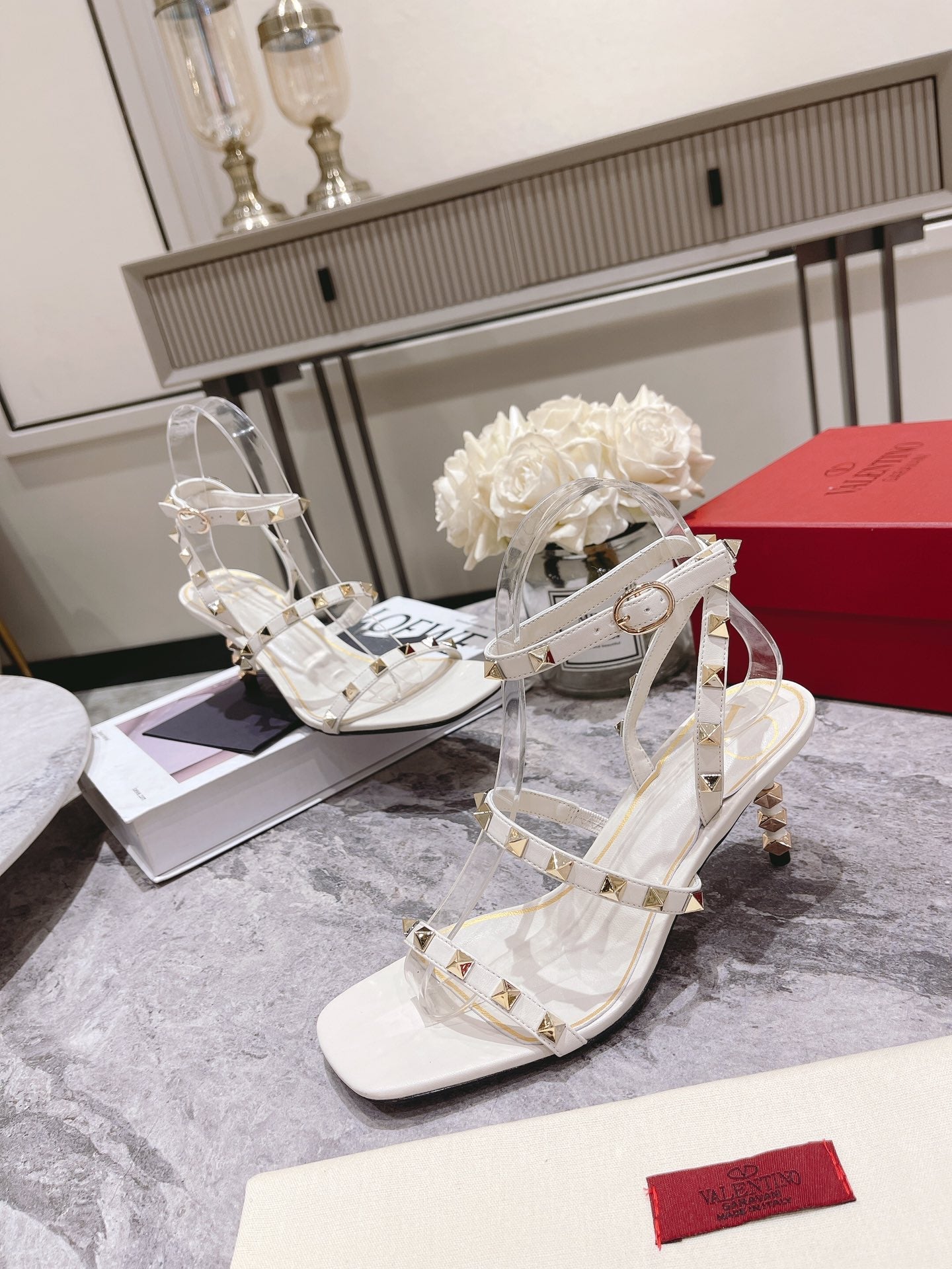HIGH HEEL 6 CM SANDAL IN WHITE LAMBSKIN WITH STUDS - 34
