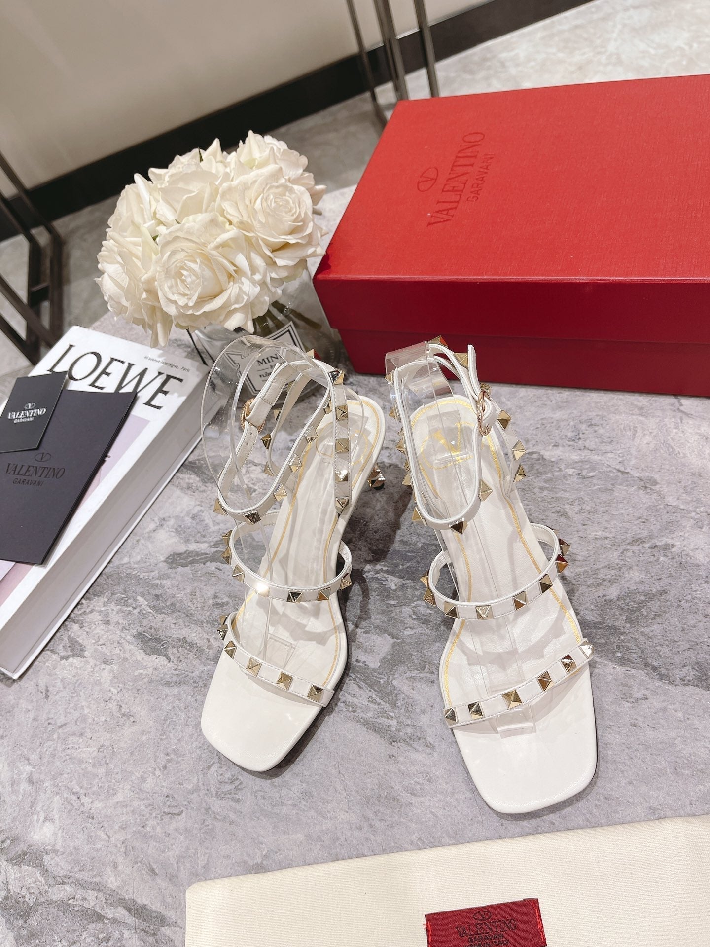HIGH HEEL 6 CM SANDAL IN WHITE LAMBSKIN WITH STUDS - 34