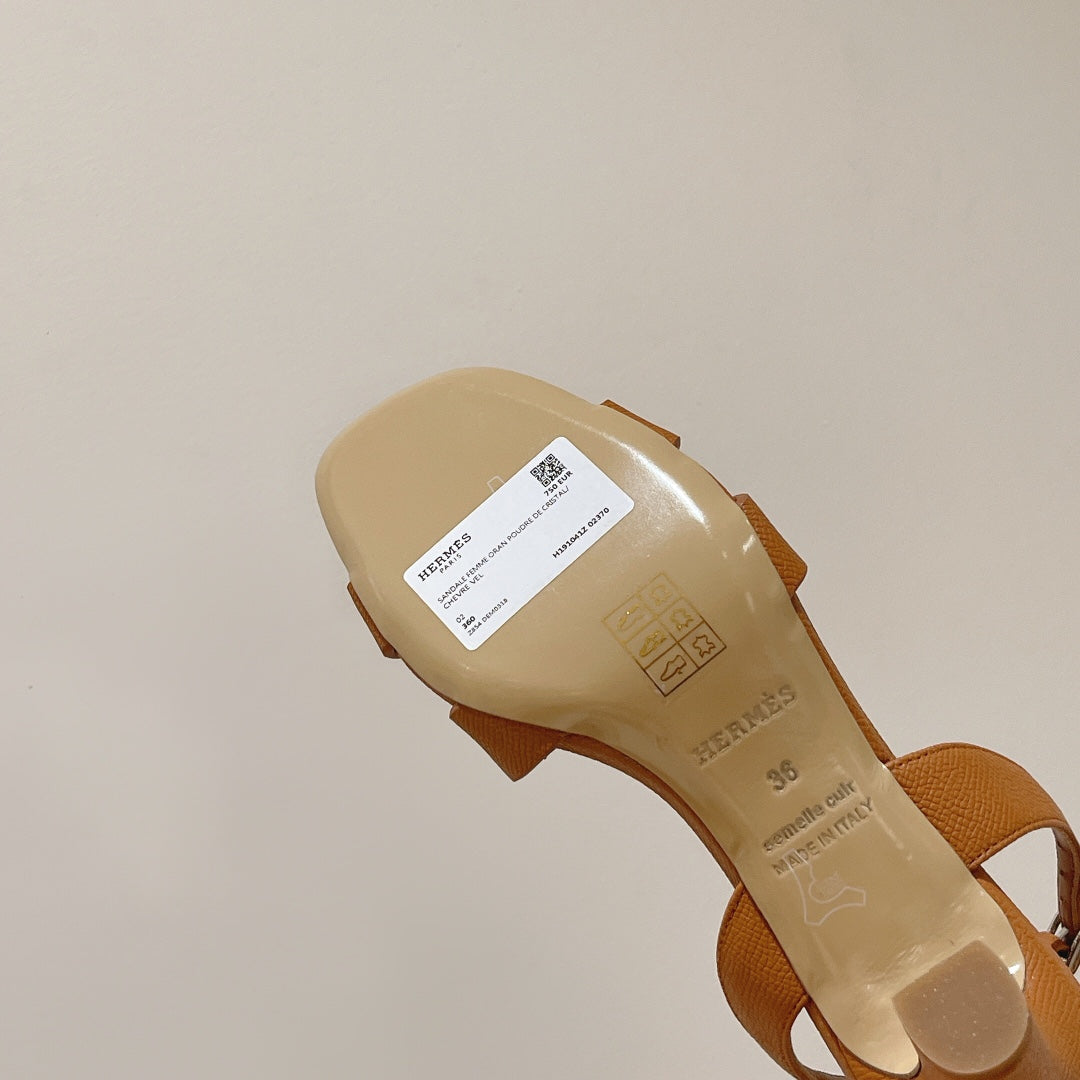 HOLY 75 SANDAL IN CINNAMON BROWN GRAINED CALFSKIN - 35