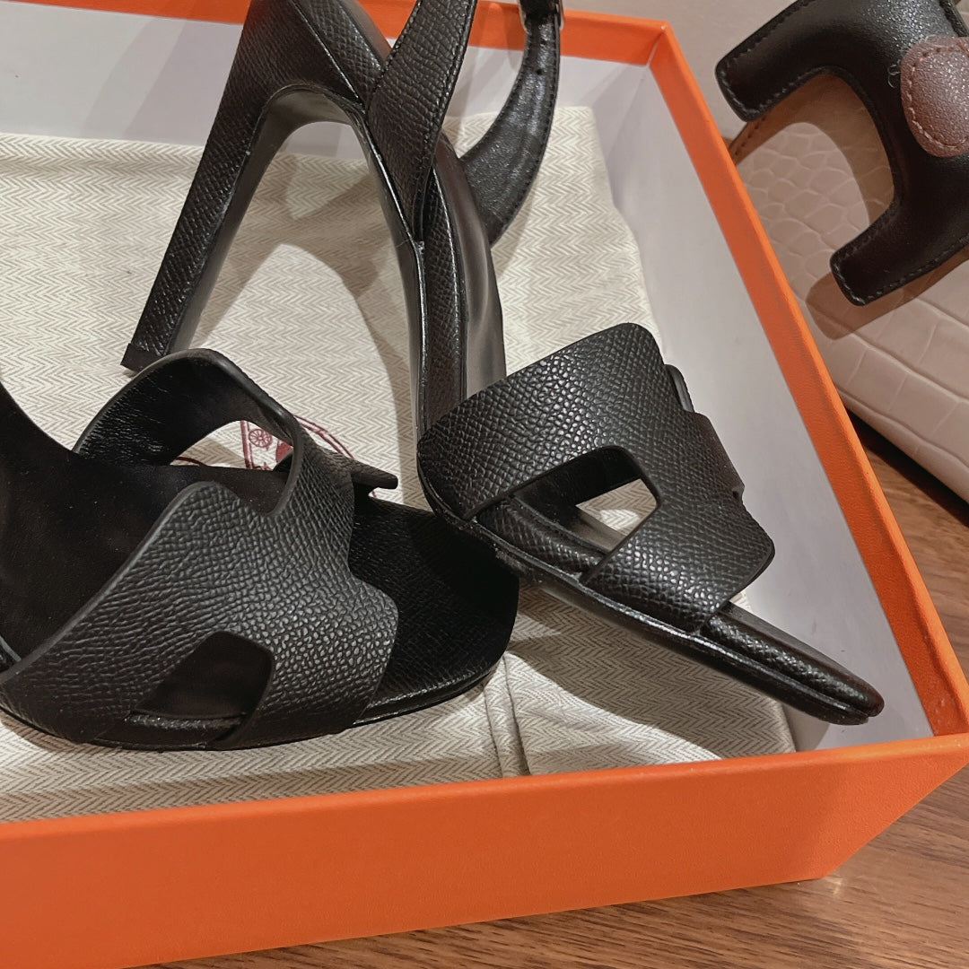 SLINGBACK SANDAL ETERNITE 105 BLACK LAMBSKIN - 35