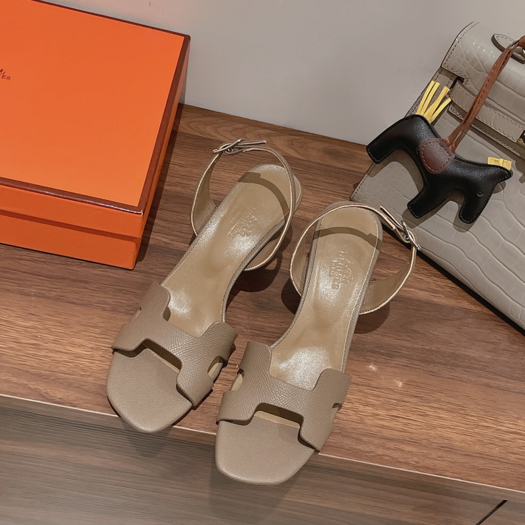 HOLY 75 SANDAL IN MEDIUM BROWN GRAINED CALFSKIN - 35