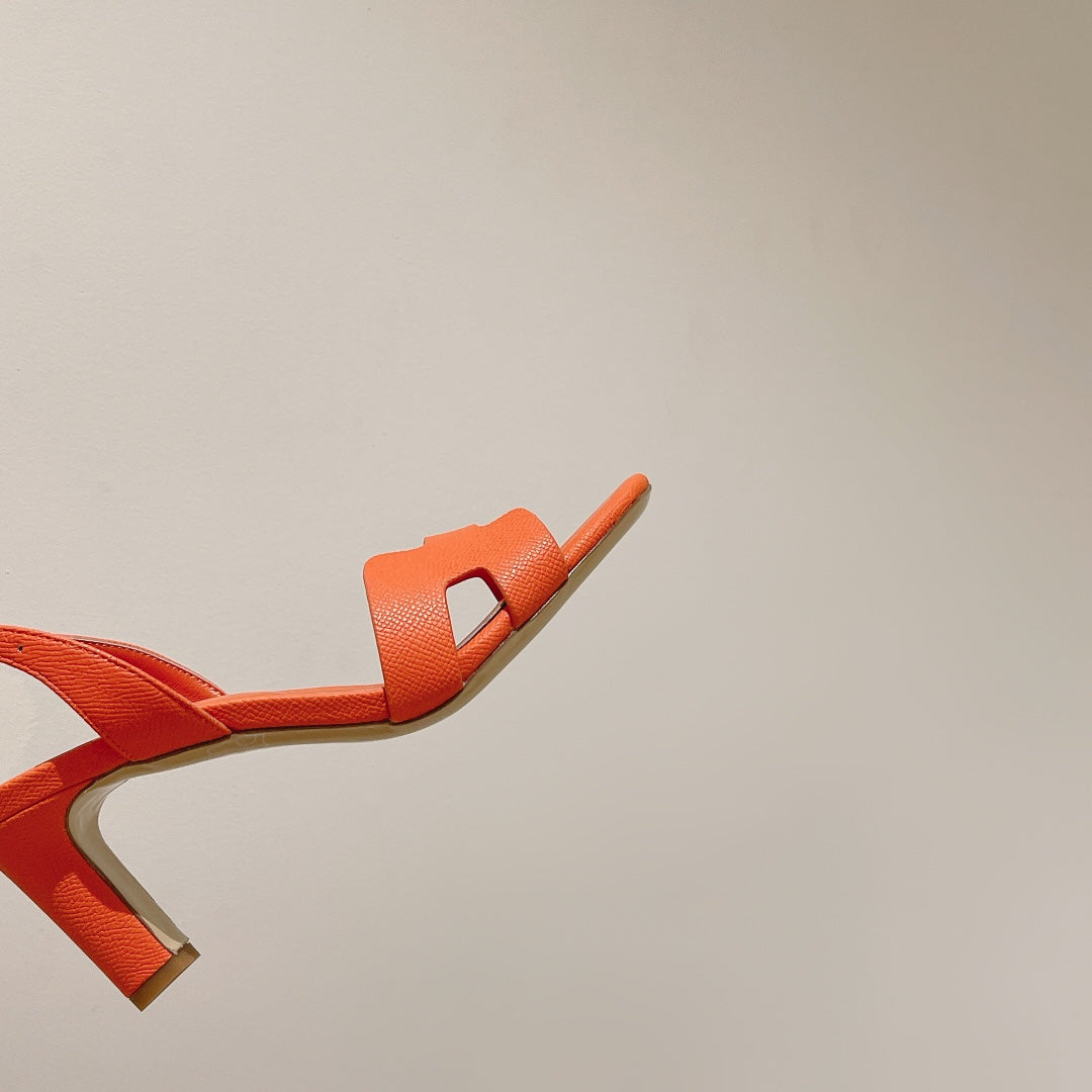 HOLY 75 SANDAL IN VIVID ORANGE GRAINED CALFSKIN - 35